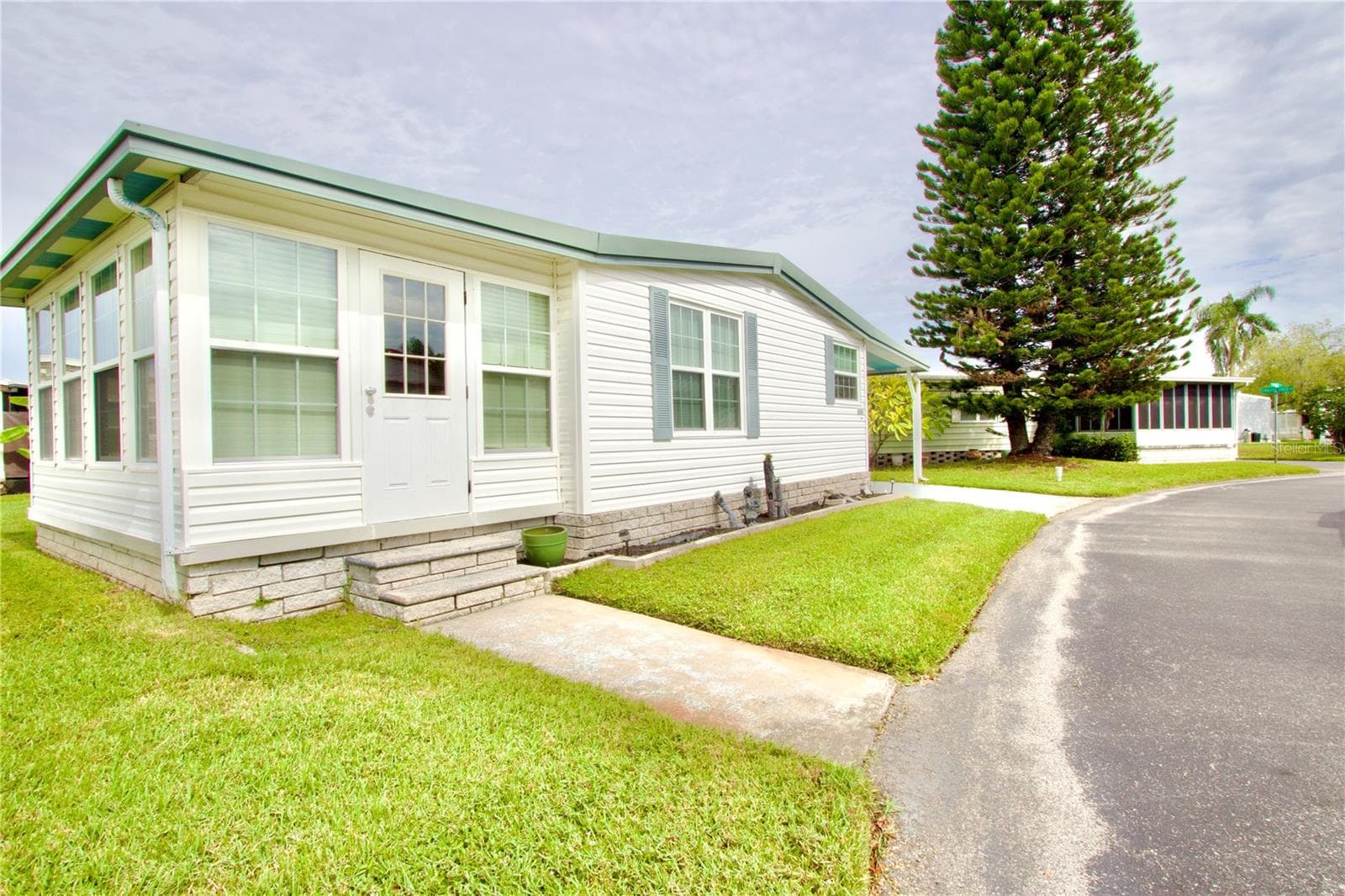 Manufactured Home at 5005 FRENCH CIR, NEW PORT RICHEY, photo 19 of 20