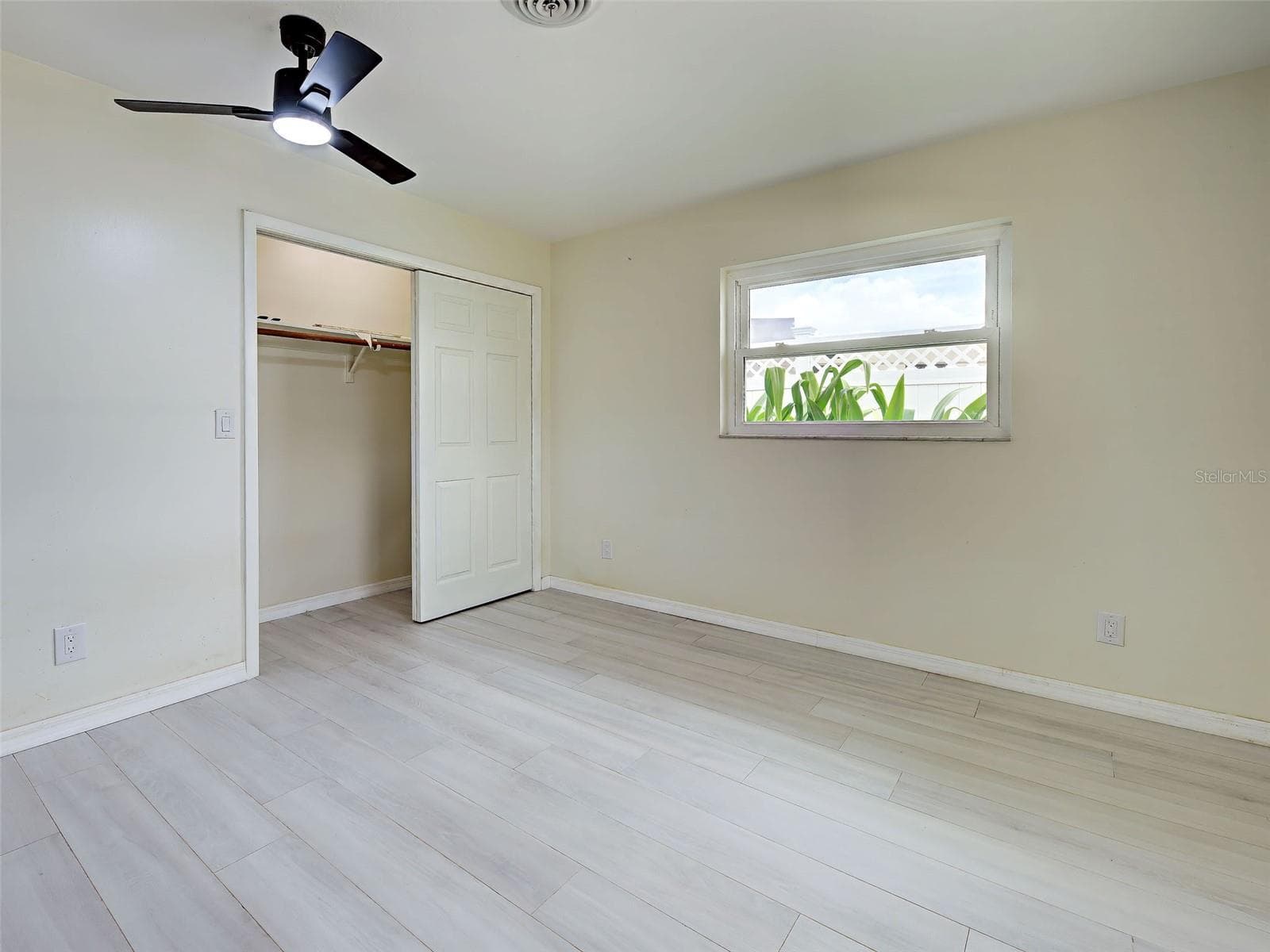 2nd bedroom - 612 GLEN OAK RD, VENICE