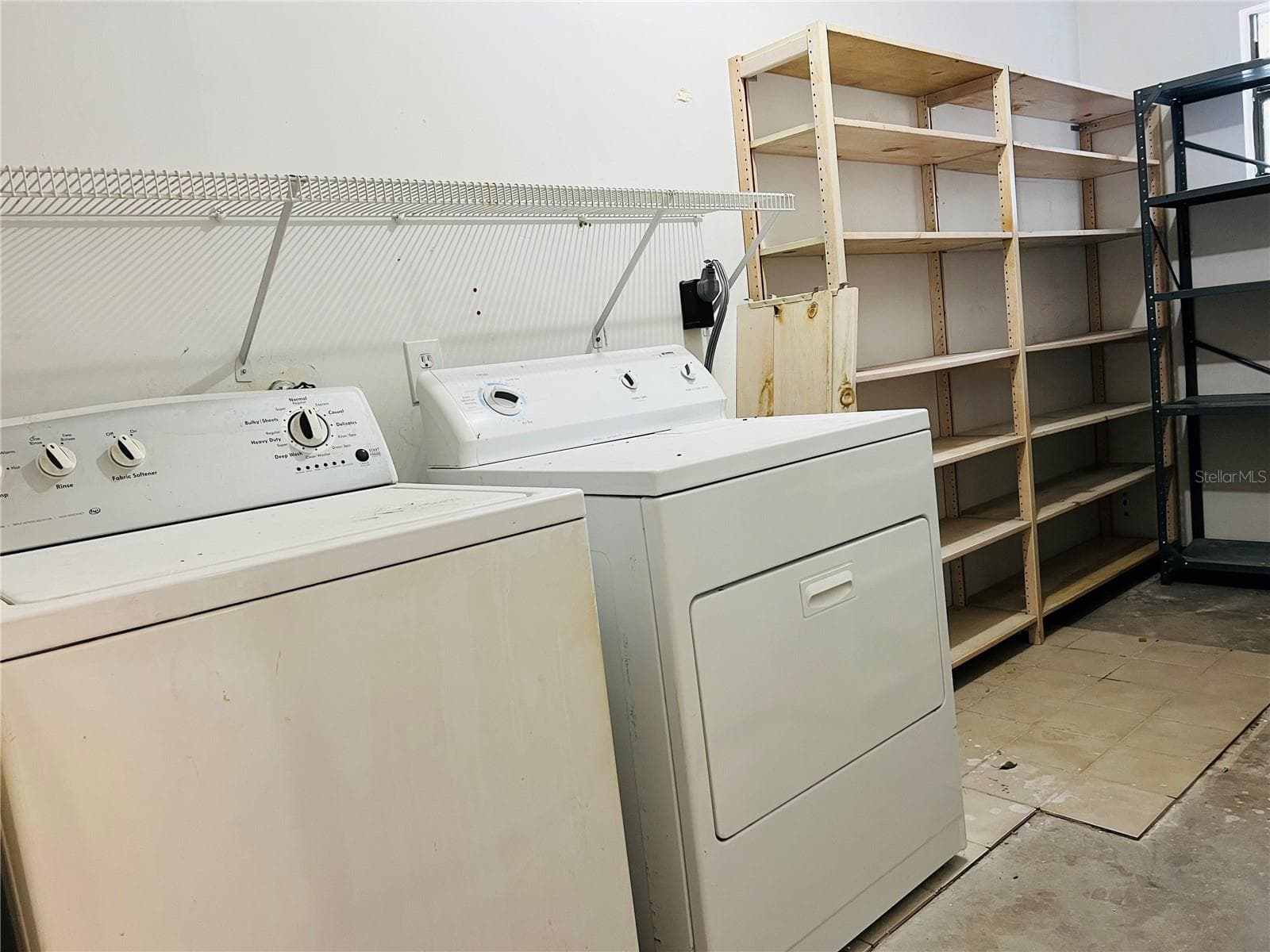 Single Family Residence at 7925 NAPOLEON ST, ORLANDO, photo 14 of 31