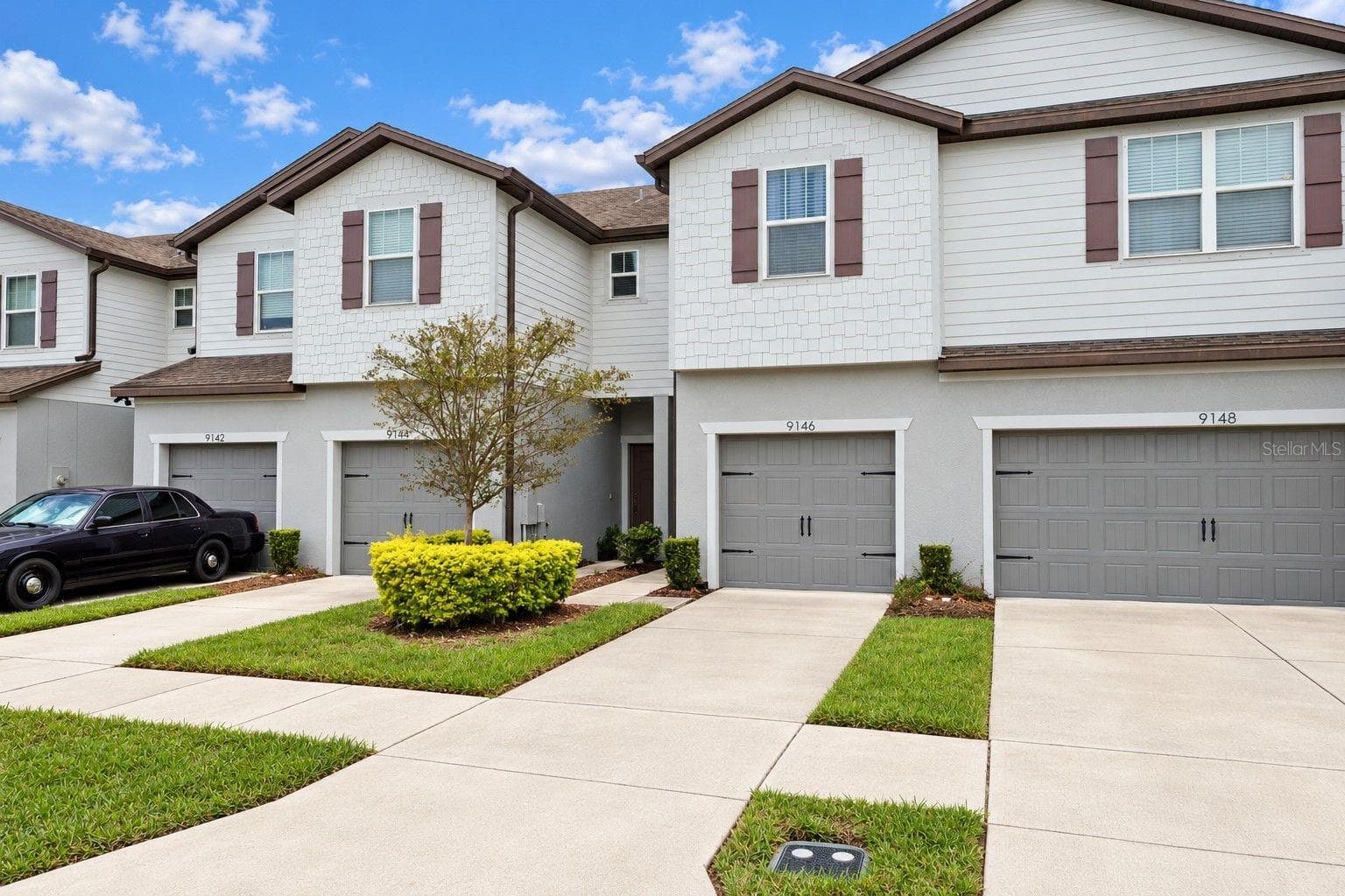 Townhouse at 9146 HILLCROFT DR, RIVERVIEW, photo 4 of 37