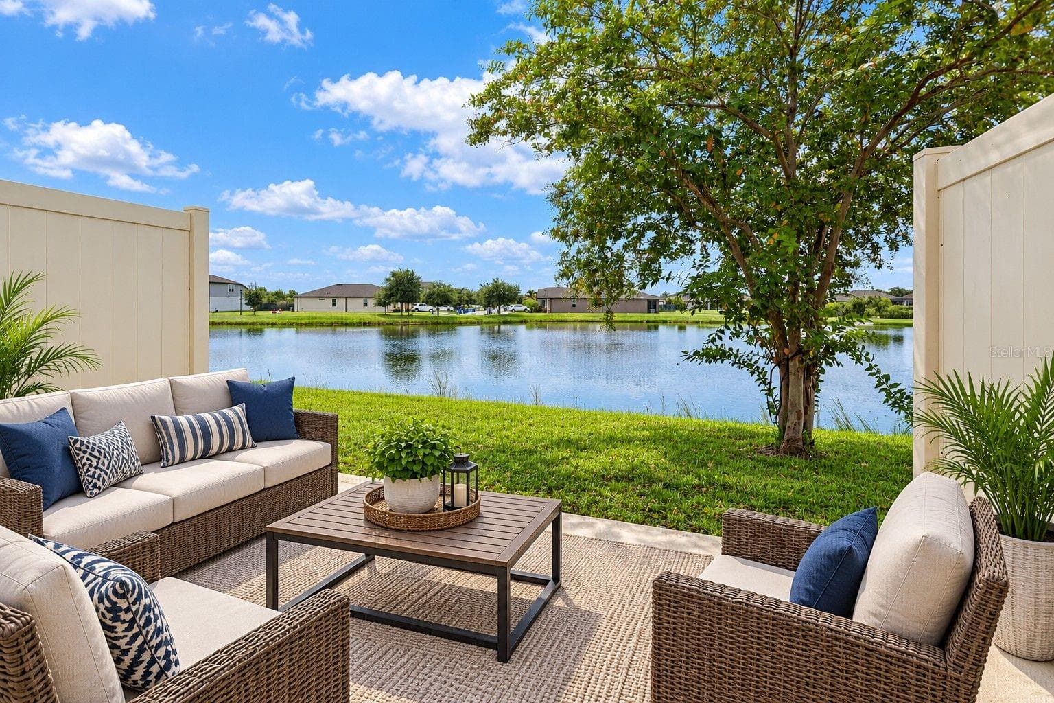 Staged - 9146 HILLCROFT DR, RIVERVIEW