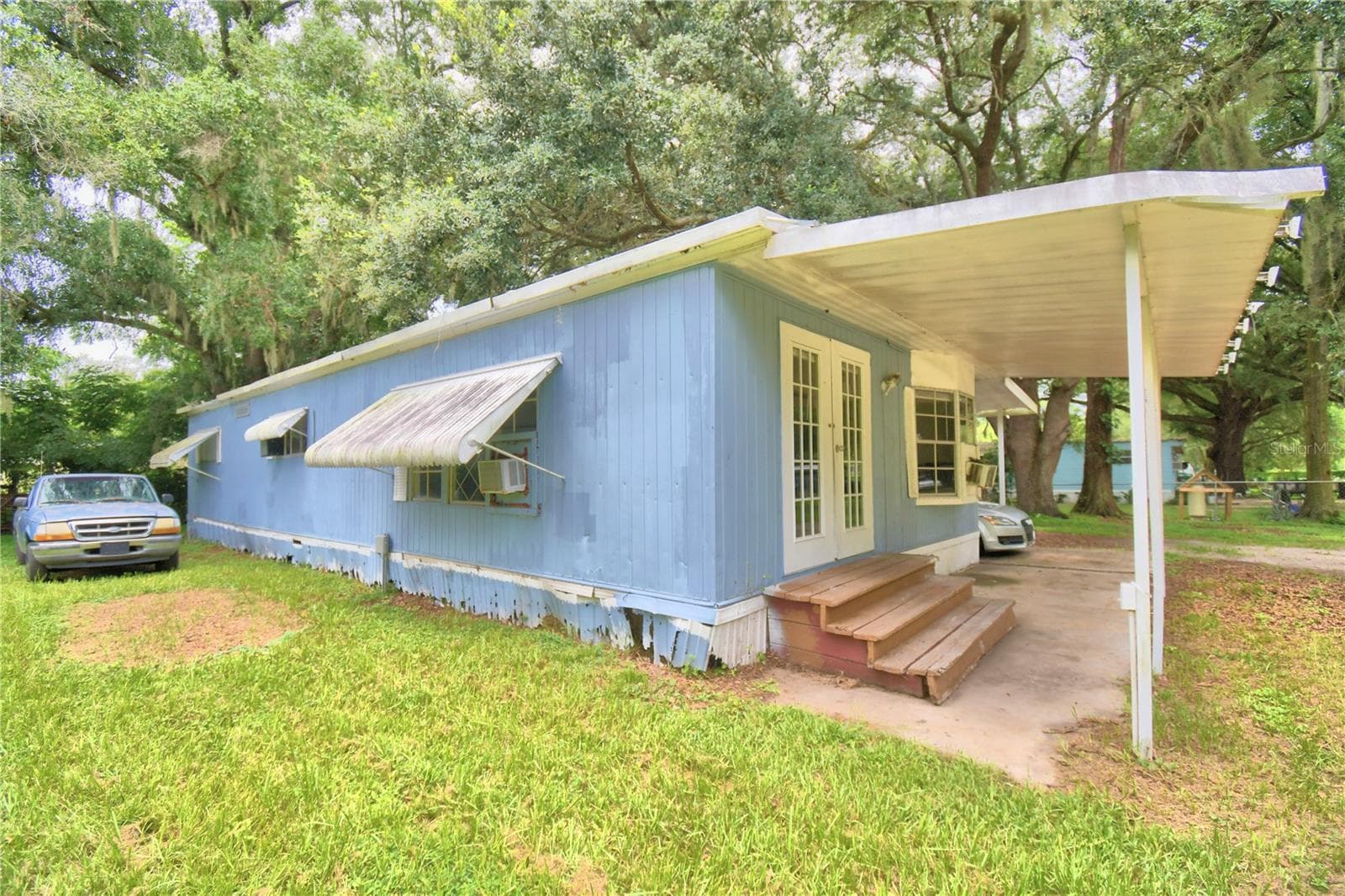 Side - 217 GROVE RIDGE DR, WINTER HAVEN