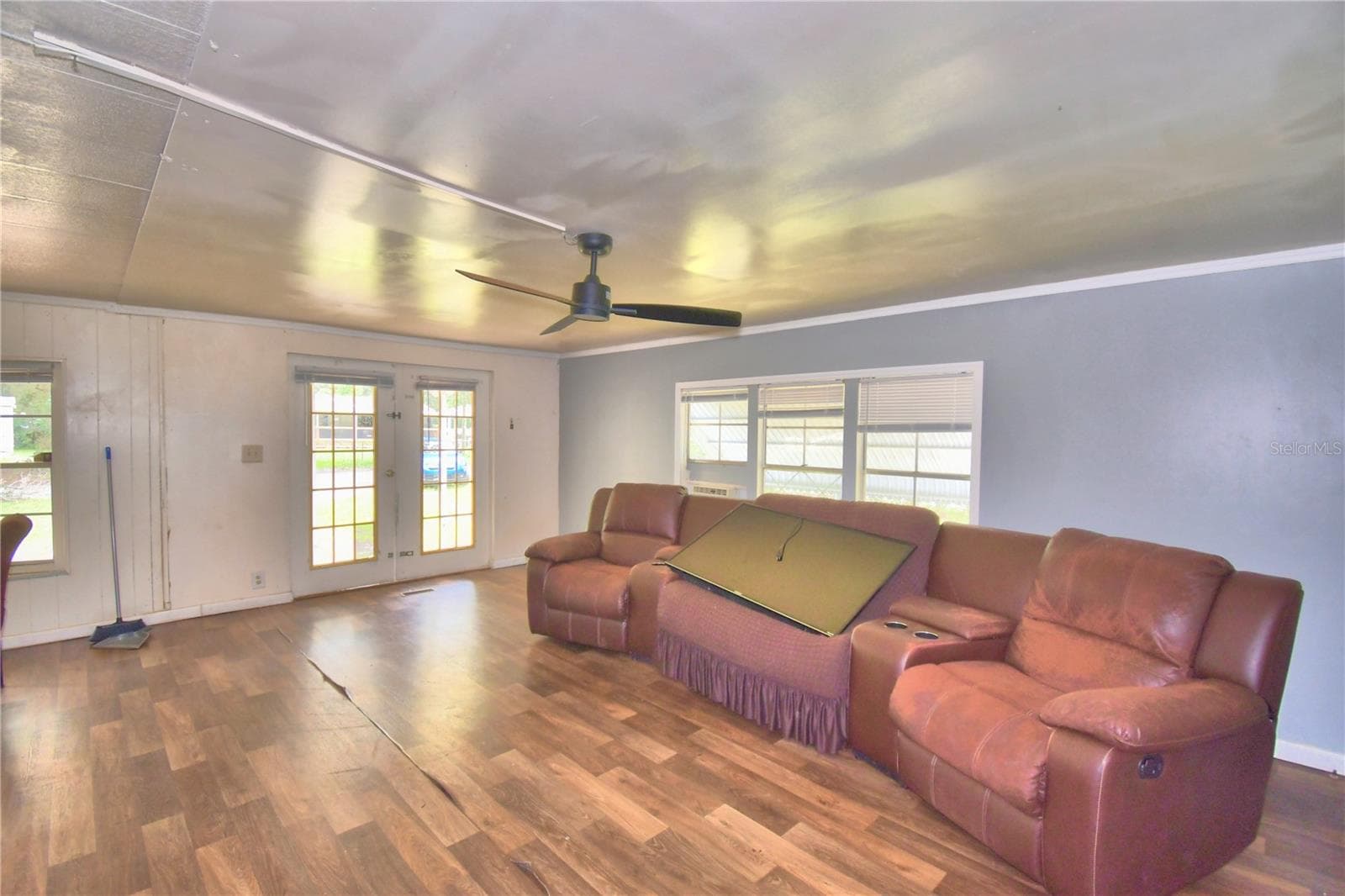 Living Room - 217 GROVE RIDGE DR, WINTER HAVEN