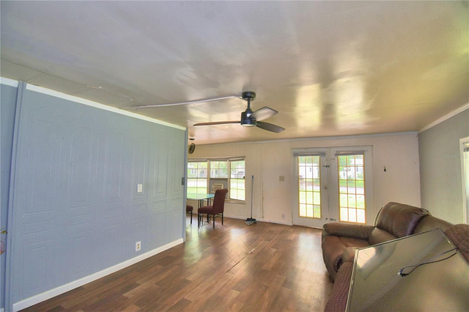 Living Room - 217 GROVE RIDGE DR, WINTER HAVEN