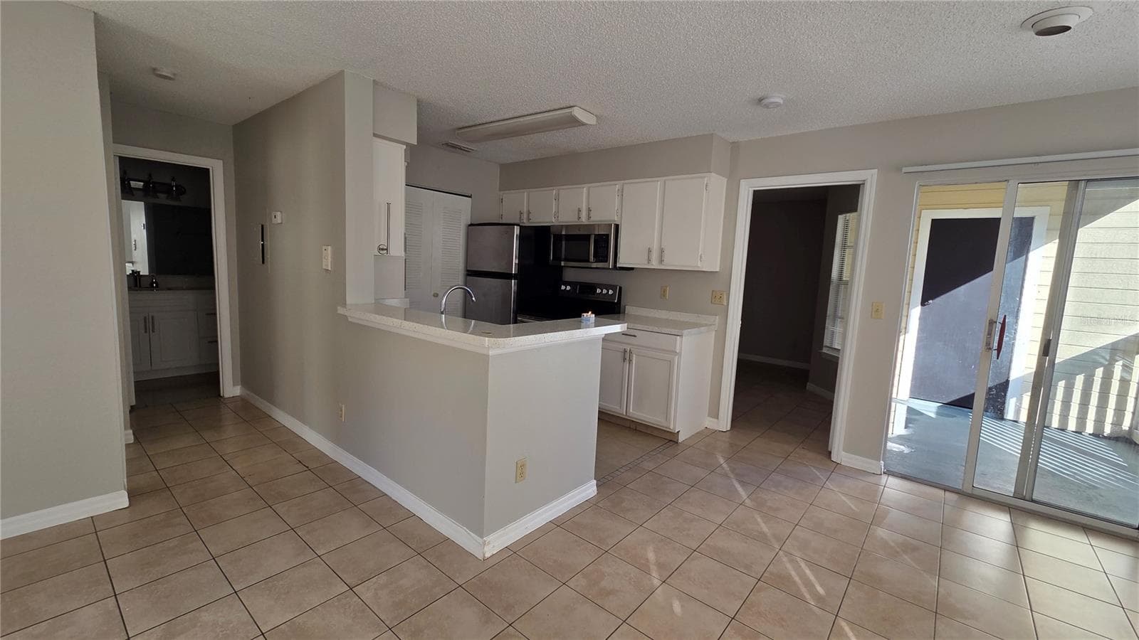 Condominium at 1073 S HIAWASSEE RD #1011, ORLANDO, photo 9 of 29