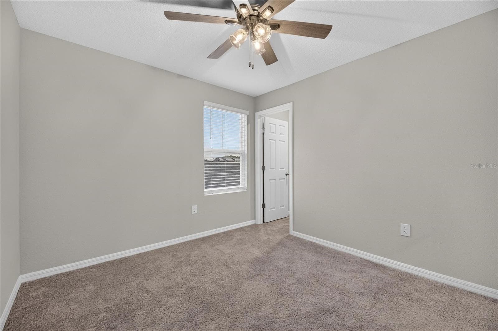 Single Family Residence at 14468 MEADOW BIRD AVE, RIVERVIEW, photo 42 of 73