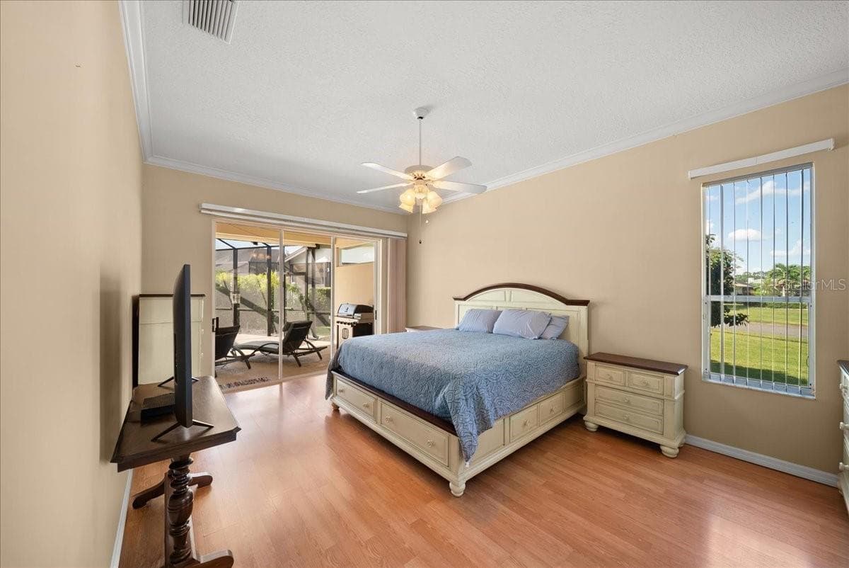 Single Family Residence at 4321 PRESIDENTIAL AVENUE CIR E, BRADENTON, photo 17 of 52