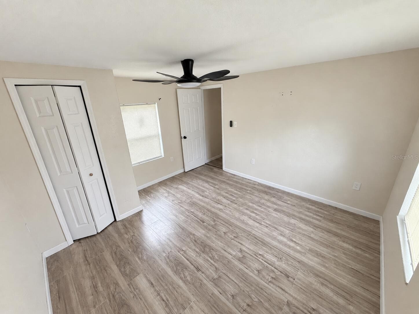 Duplex at 617 PLATEAU AVE, LAKELAND, photo 18 of 24