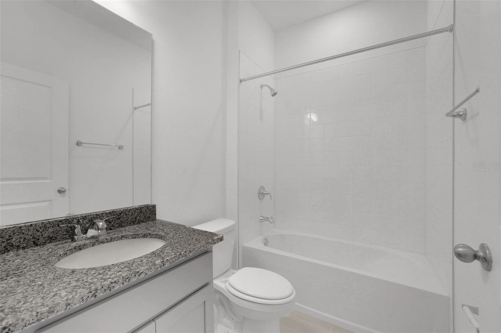 Virtually staged photo: This image has been virtually staged to demonstrate the property's potential. - 1044 LUKE AVE, WINTER HAVEN