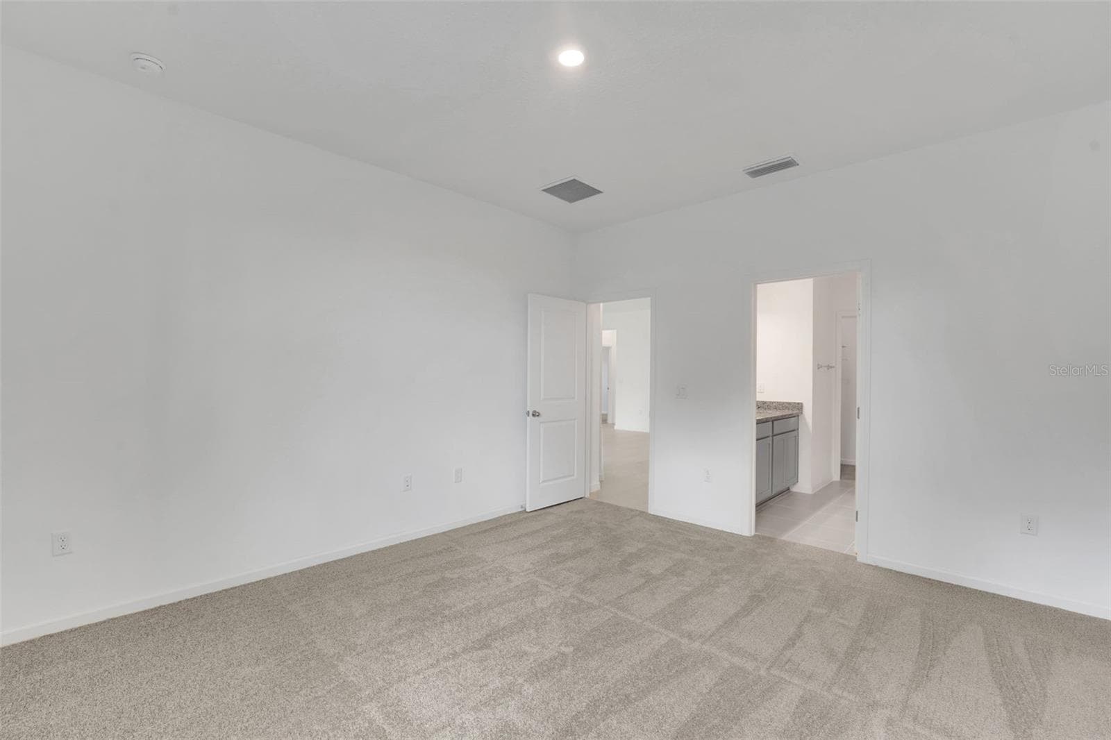 Single Family Residence at 1044 LUKE AVE, WINTER HAVEN, photo 22 of 26