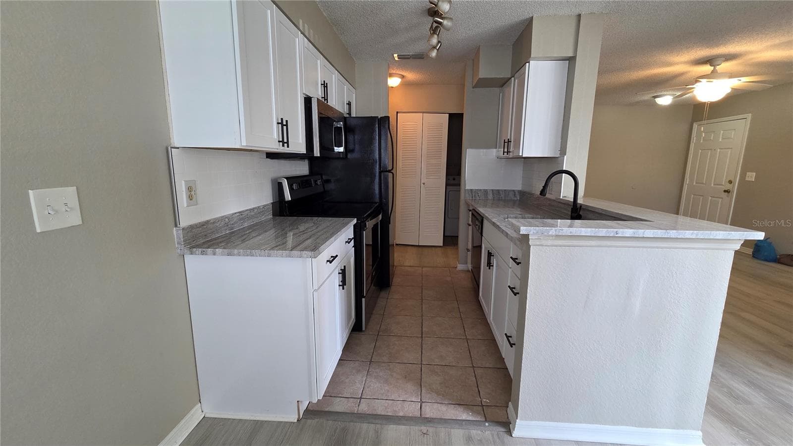Condominium at 1079 S HIAWASSEE RD #1113, ORLANDO, photo 11 of 29