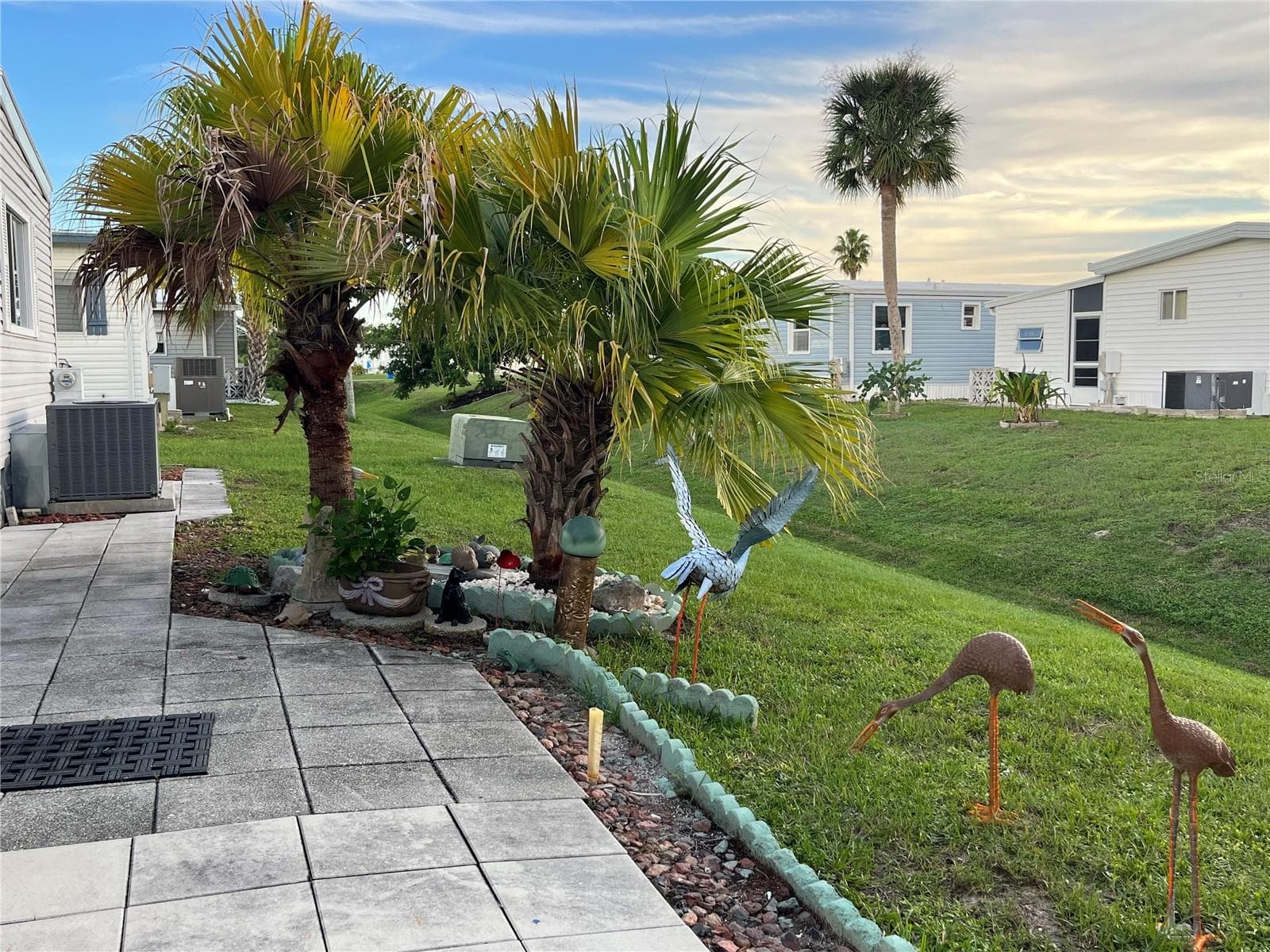 Manufactured Home at 804 CERVINA DR N, VENICE, photo 28 of 30