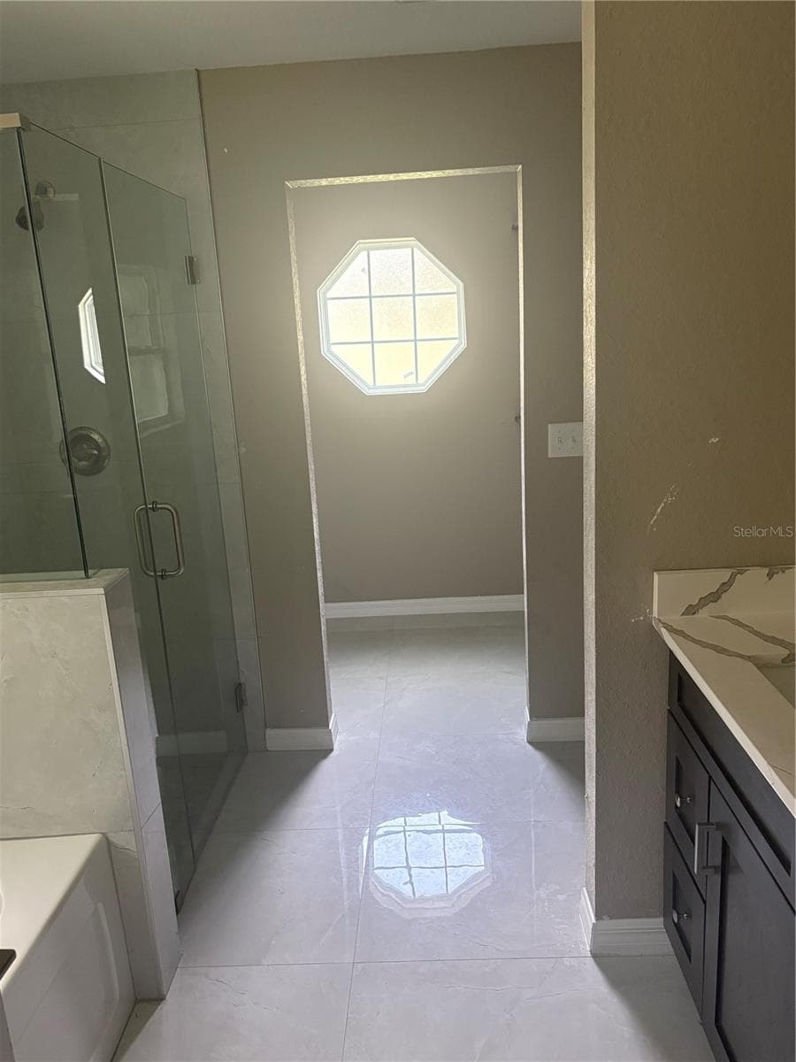 Single Family Residence at 10883 SE 119TH ST, BELLEVIEW, photo 6 of 12