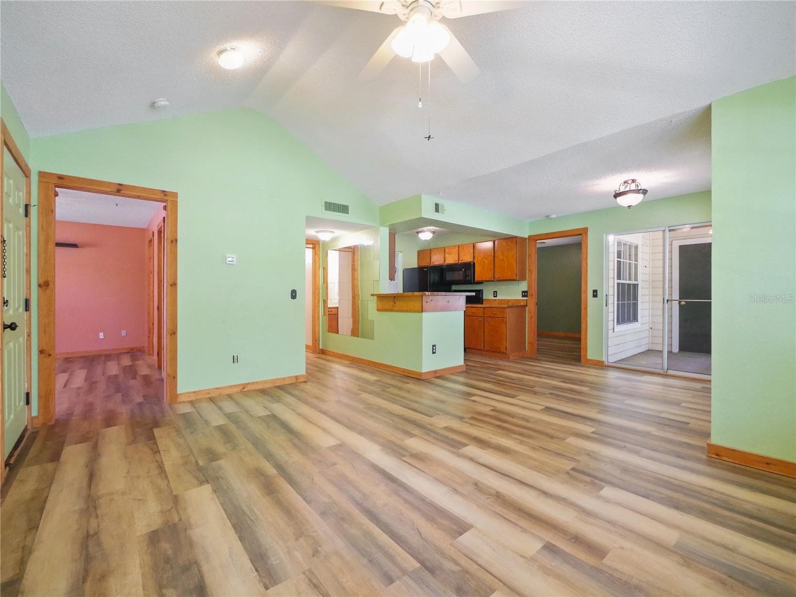 Open Concept - 1023 S HIAWASSEE RD #4028, ORLANDO