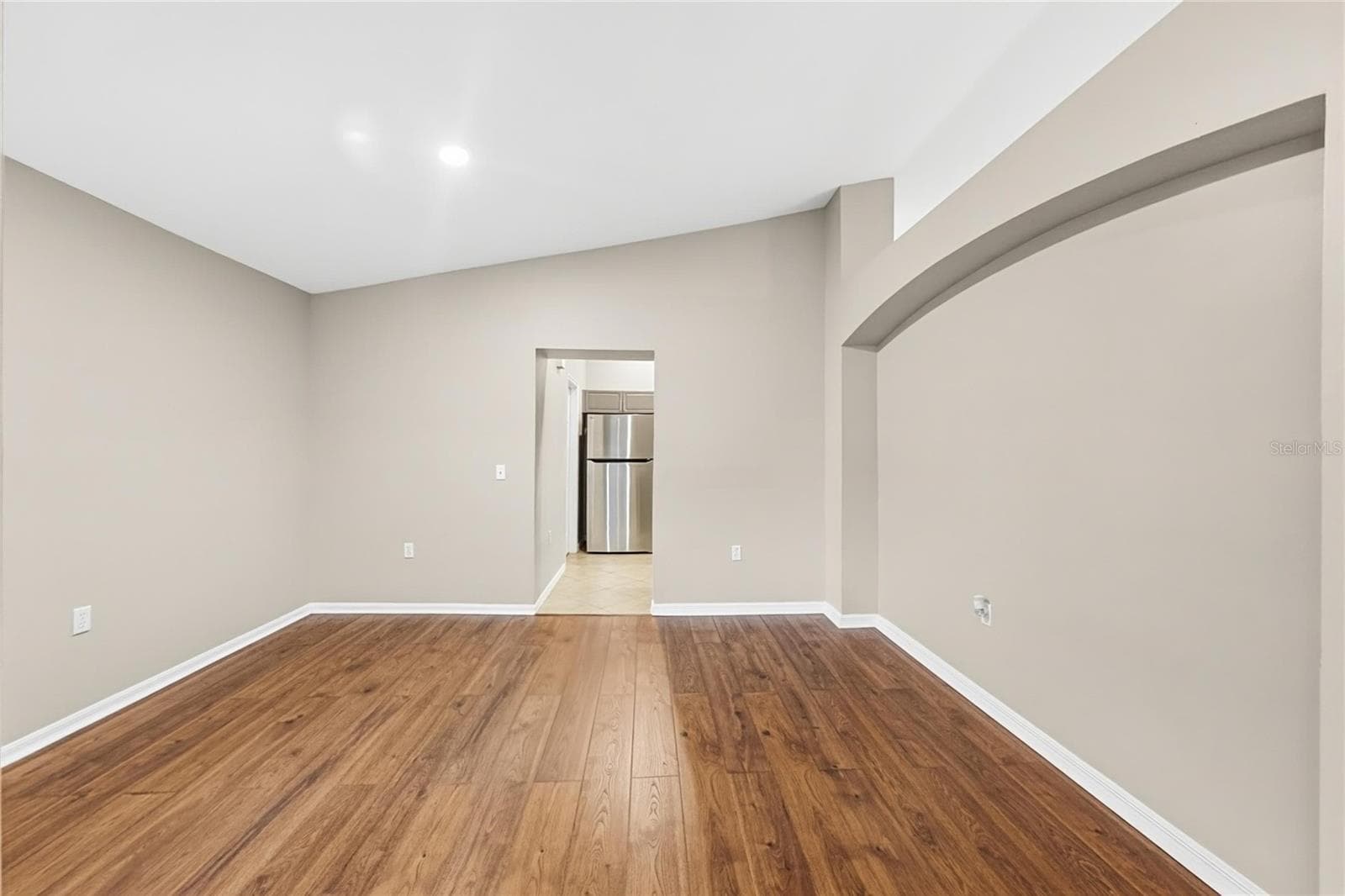 Single Family Residence at 12807 RAYSBROOK DR, RIVERVIEW, photo 5 of 20