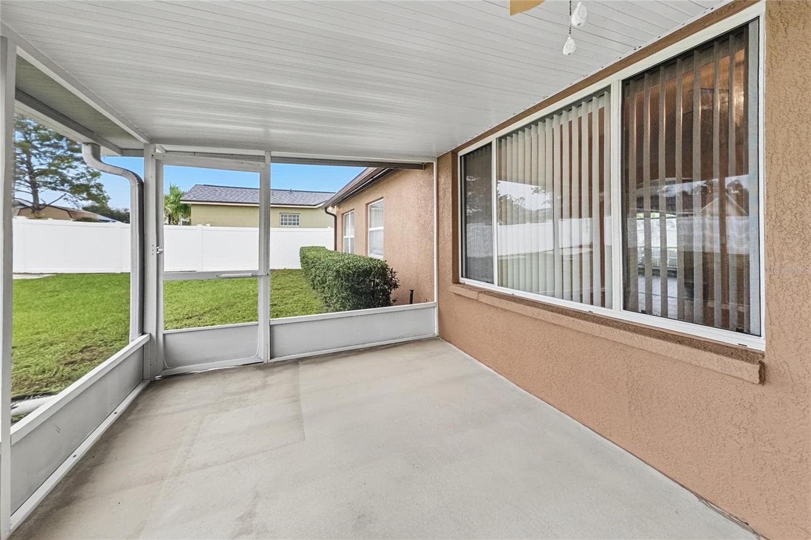 Single Family Residence at 12807 RAYSBROOK DR, RIVERVIEW, photo 18 of 20