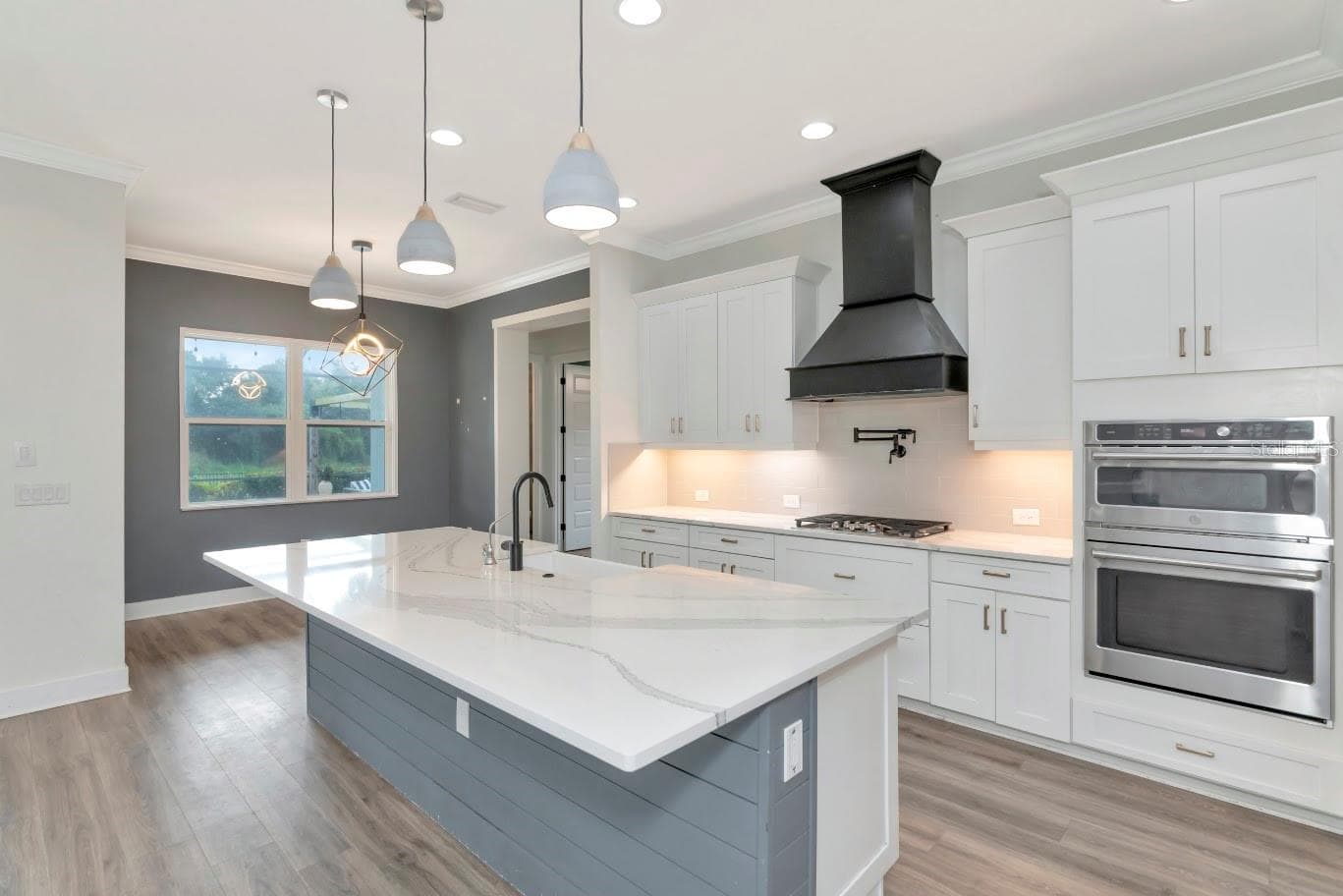 Single Family Residence at 6233 RIVO LAKES BLVD, SARASOTA, photo 20 of 69