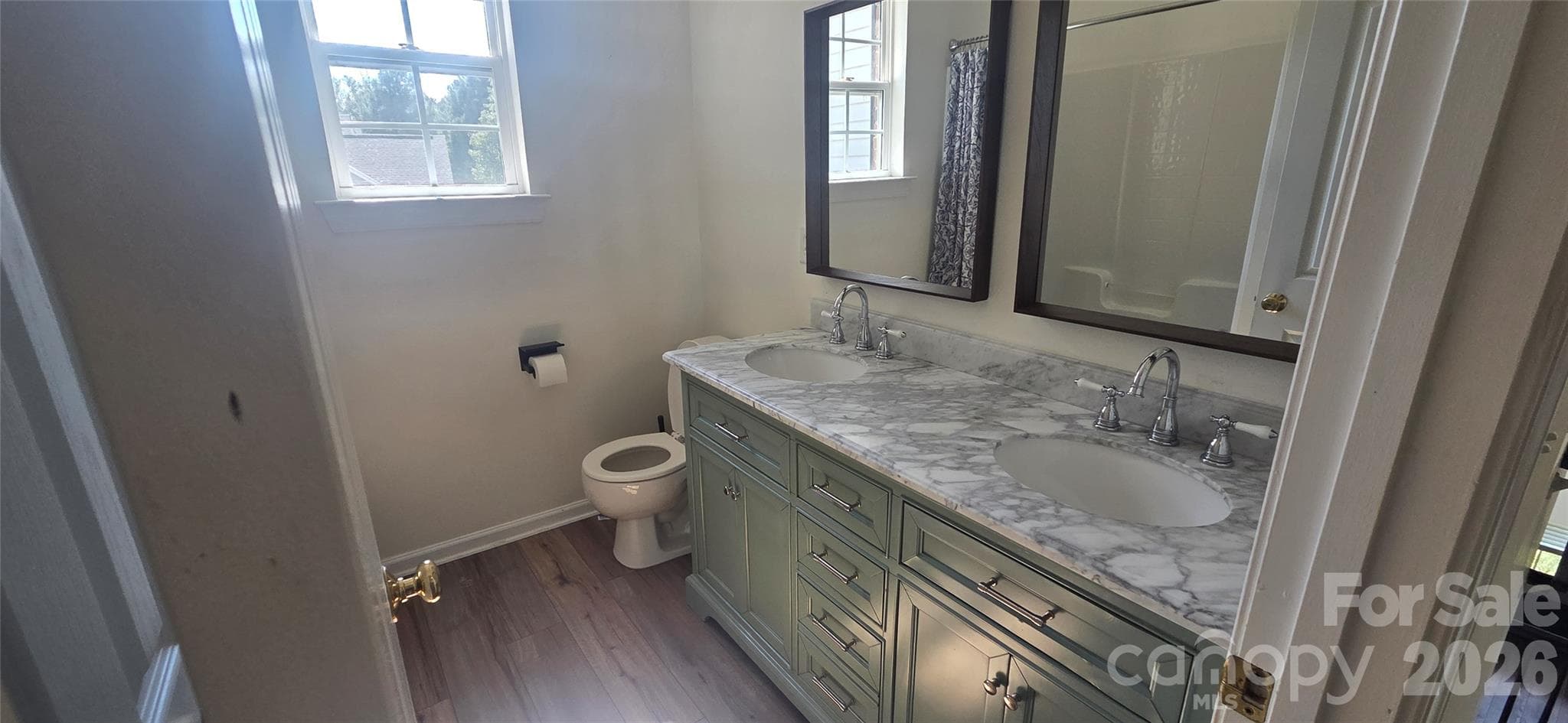 Single Family Residence at 4954 Riverview Drive, Harrisburg, photo 5 of 6