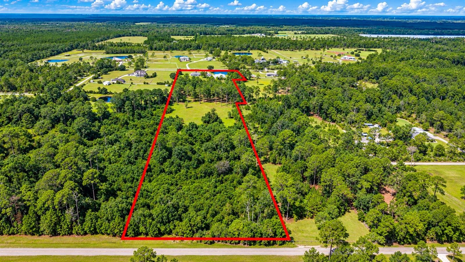 Single Family Residence at 4160 SADDLE CLUB DR, NEW SMYRNA BEACH, photo 24 of 56