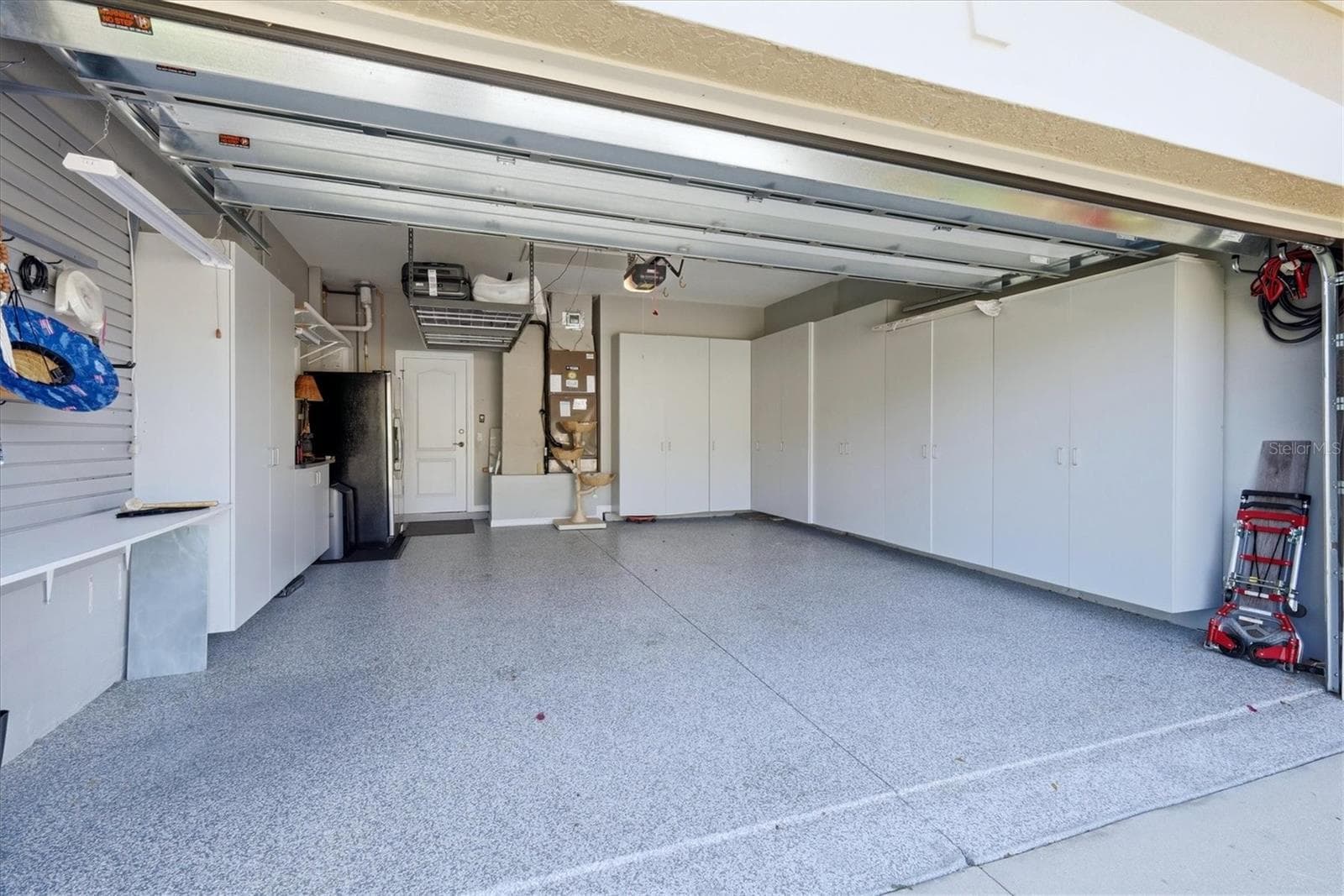 2-car Garage w/STORAGE! - 8319 NICE WAY, SARASOTA