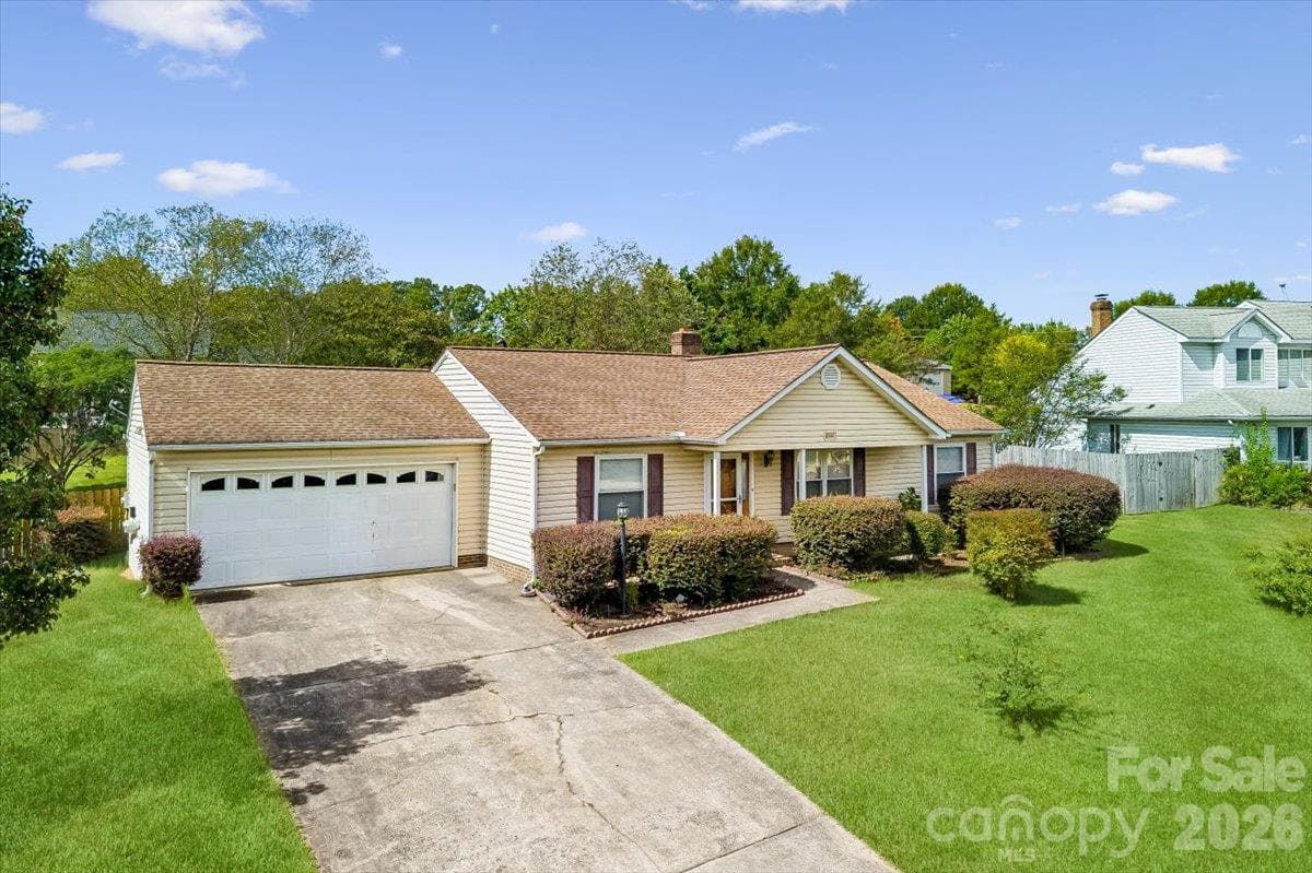 Welcome Home! - 8544 Indian Summer Trail, Harrisburg