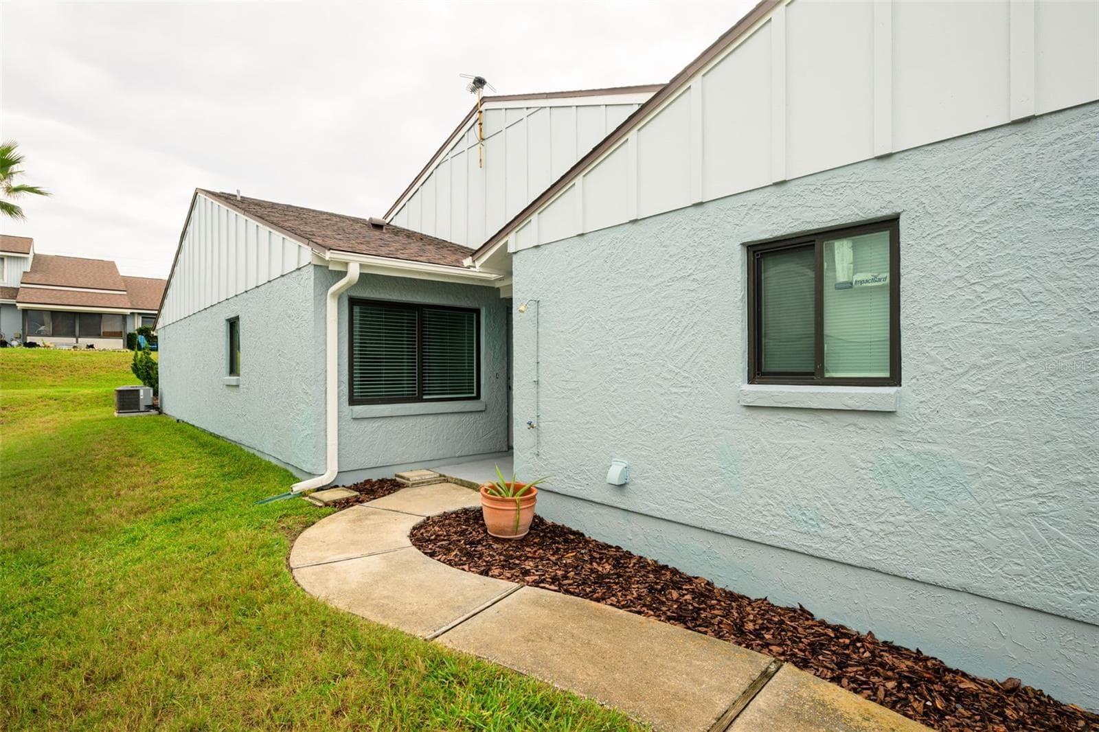 1750 WINDSONG CIR