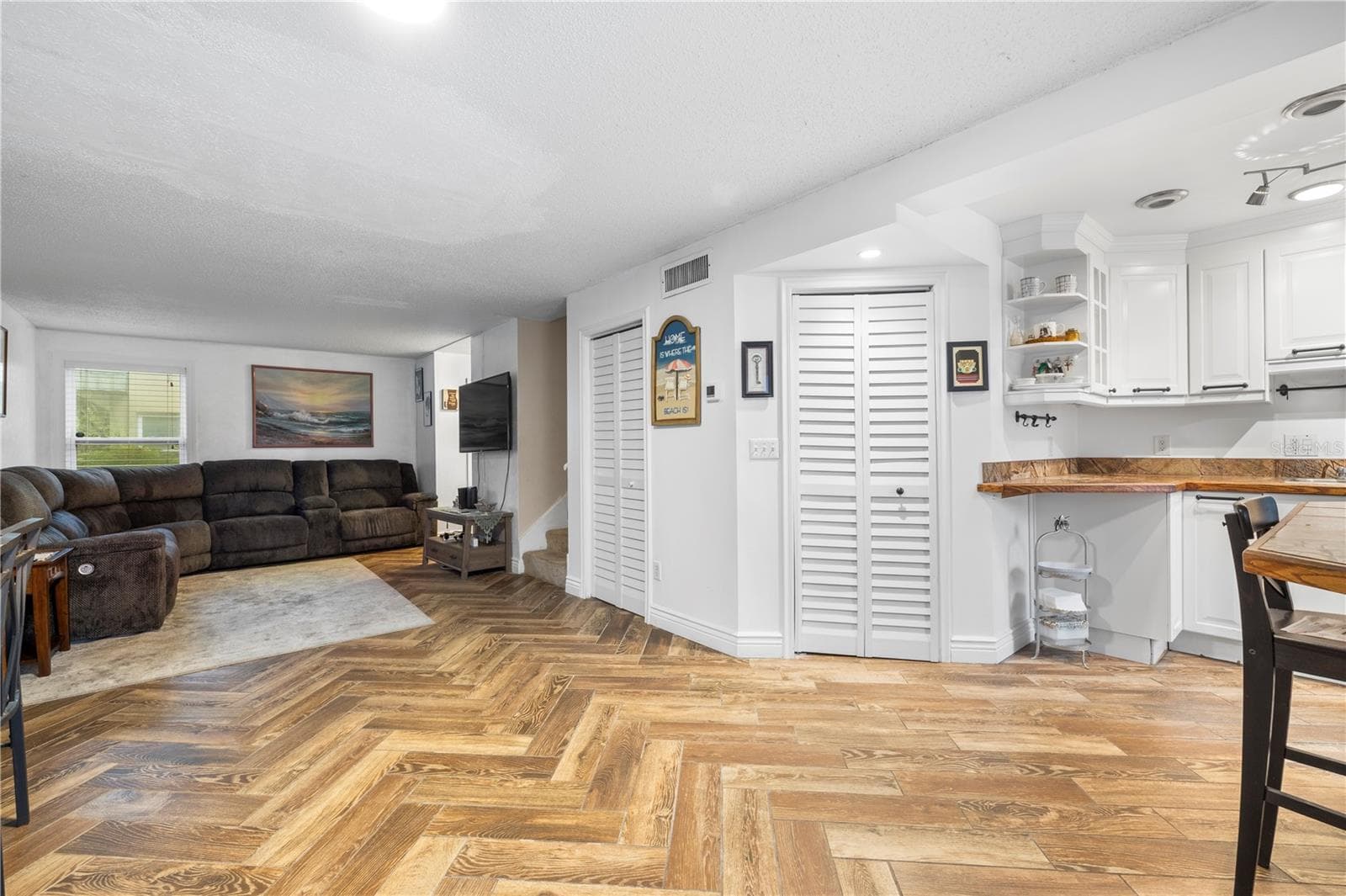 Townhouse at 1799 N HIGHLAND AVE #44, CLEARWATER, photo 12 of 38