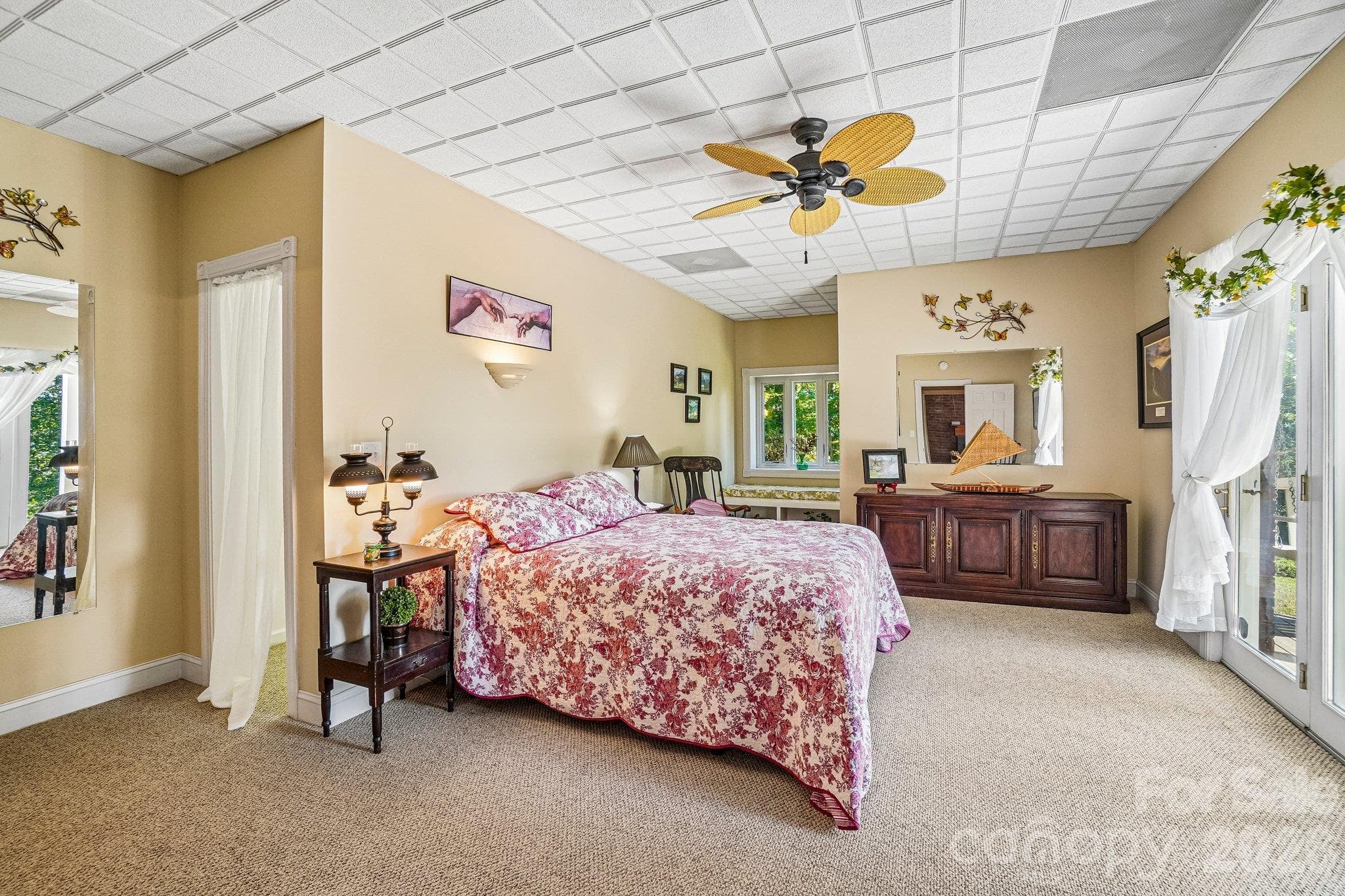 Single Family Residence at 239 Bearwallow Mountain Road, Hendersonville, photo 24 of 38