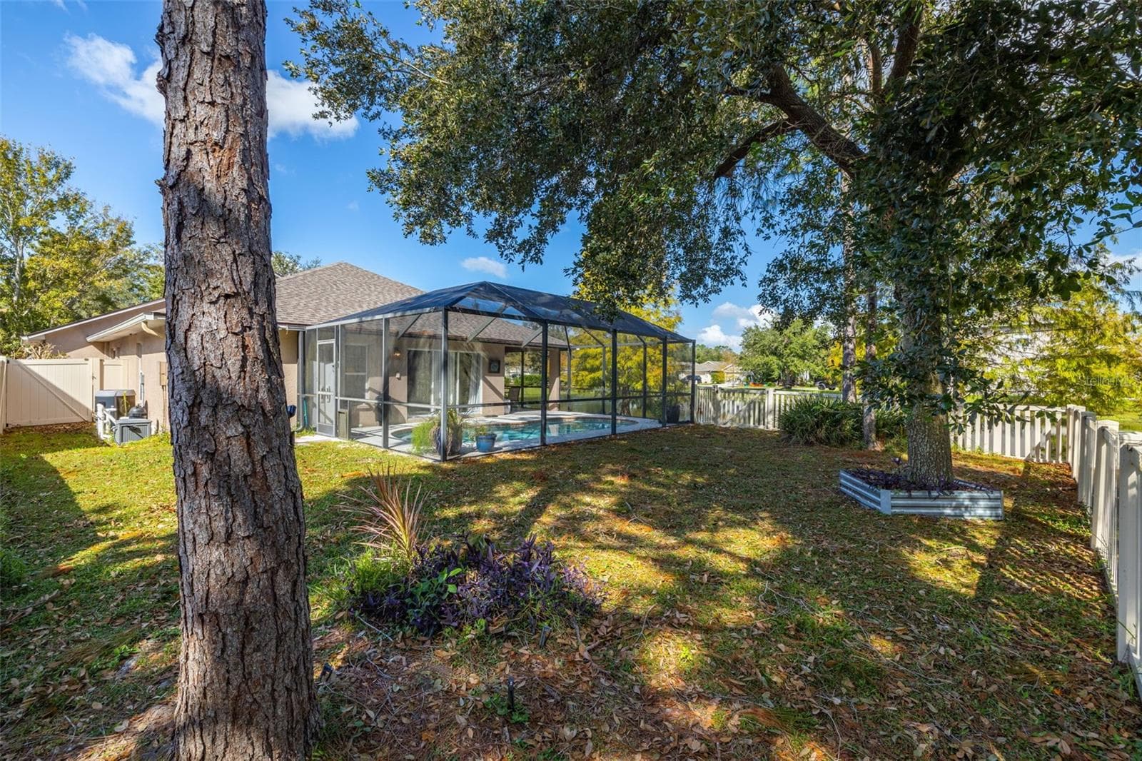 Single Family Residence at 7831 STONELEIGH DR, LAND O LAKES, photo 36 of 61