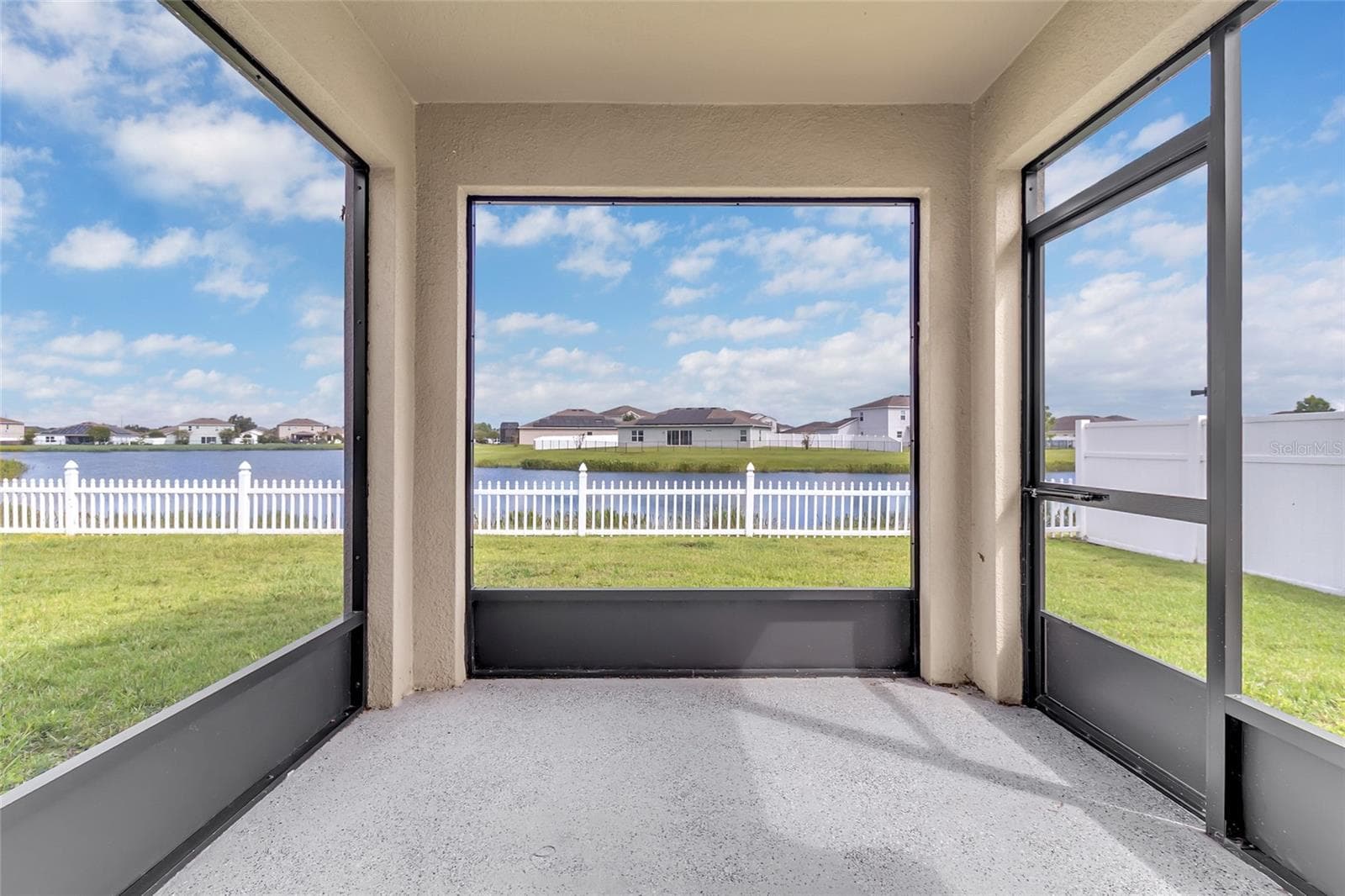 Single Family Residence at 418 QUARRY ROCK CIR, KISSIMMEE, photo 11 of 39