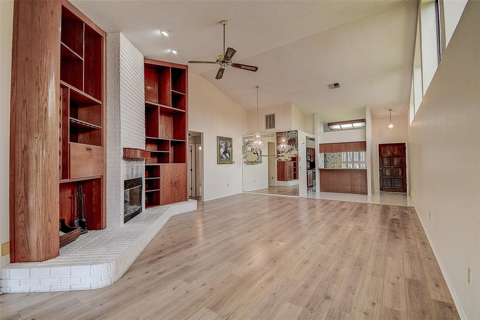 Looking toward the Dining Area and Kitchen - 3609 DARSTON ST, PALM HARBOR