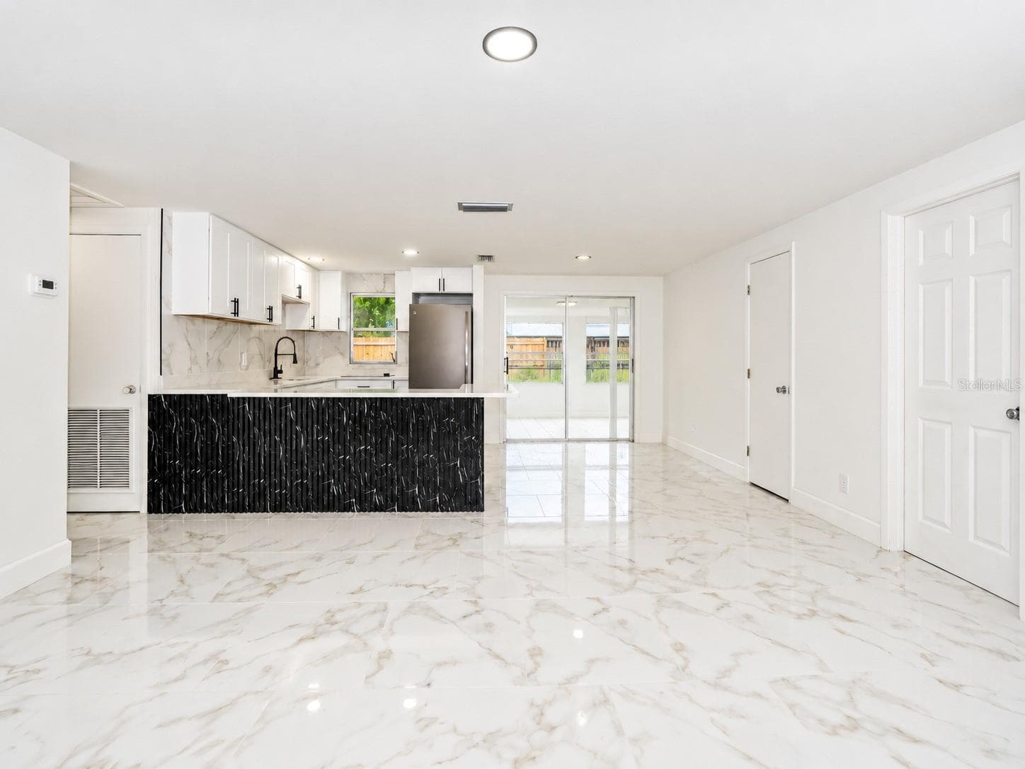 Single Family Residence at 4408 W ELM ST, TAMPA, photo 5 of 22