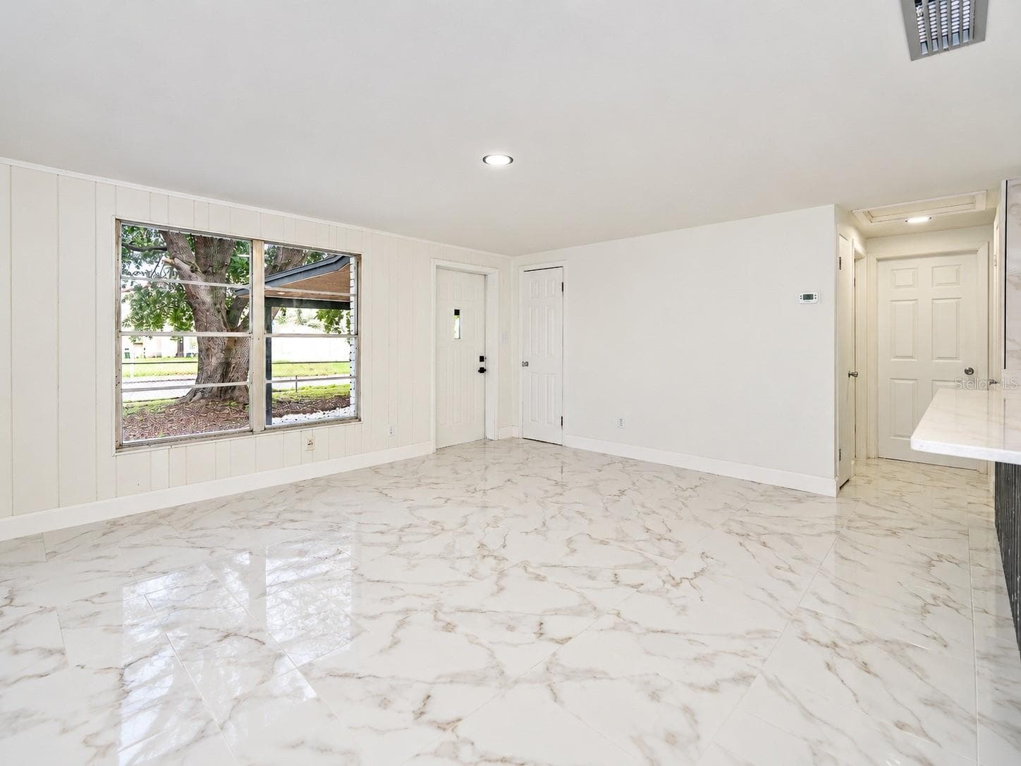 Single Family Residence at 4408 W ELM ST, TAMPA, photo 10 of 22