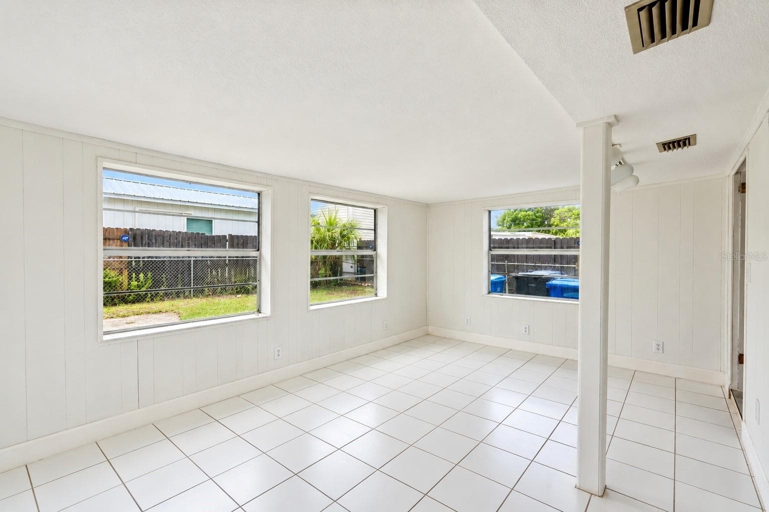 Single Family Residence at 4408 W ELM ST, TAMPA, photo 20 of 22