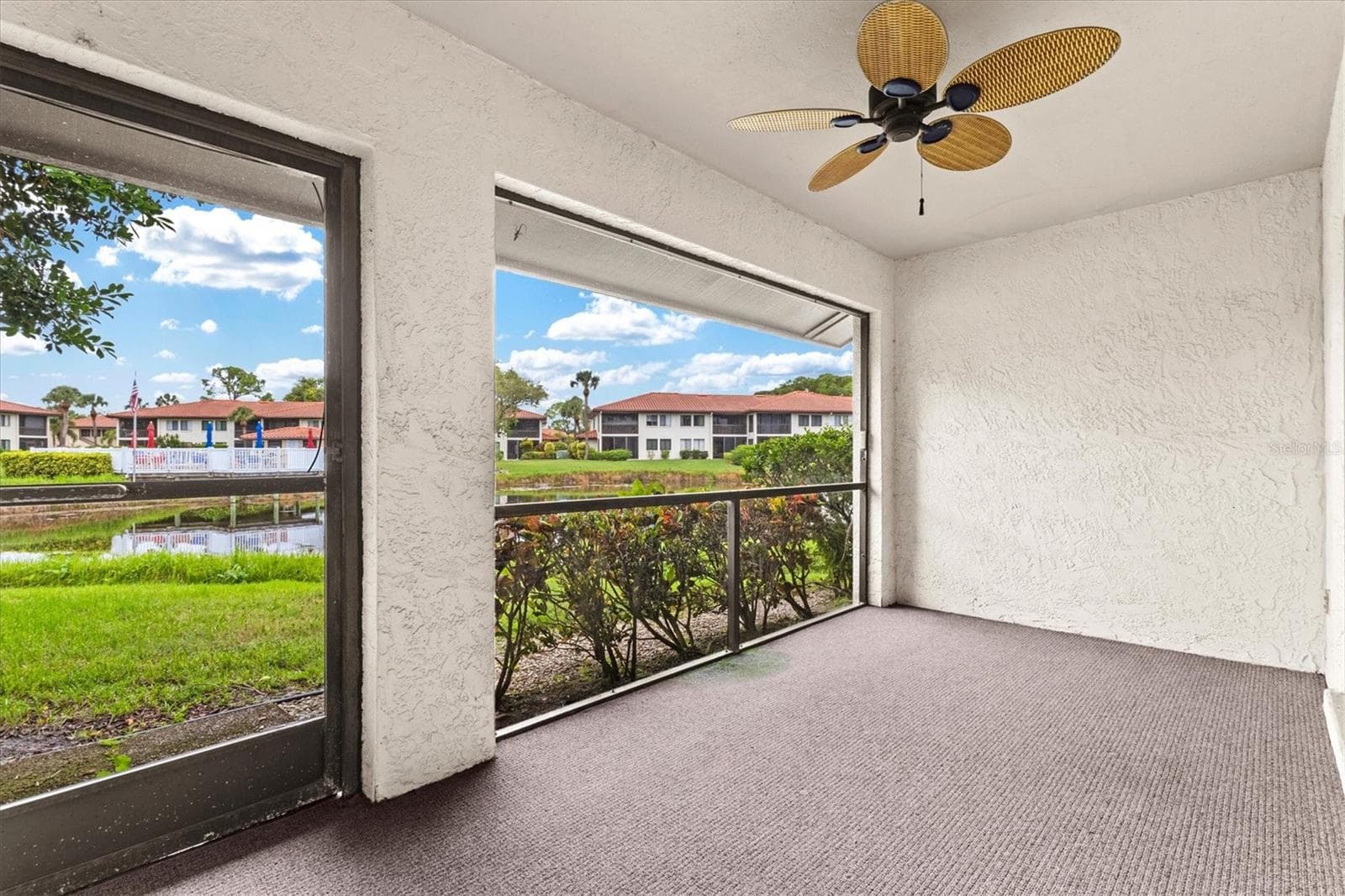 back lanai - 3118 WINDRUSH BOURNE #8, SARASOTA