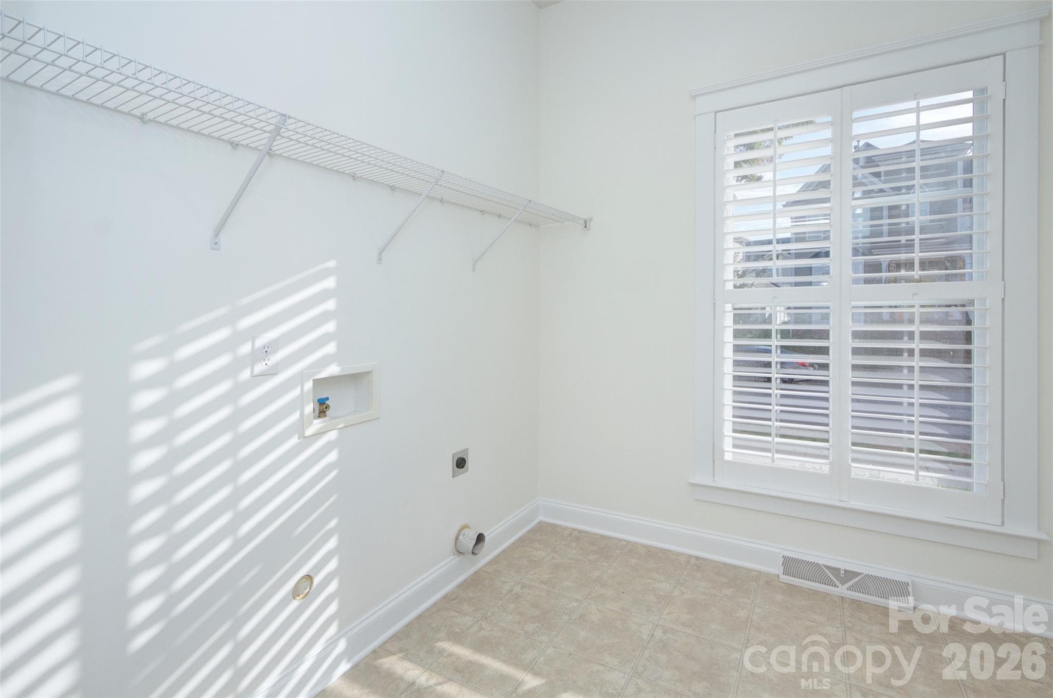 Single Family Residence at 16418 Spruell Street, Huntersville, photo 26 of 40
