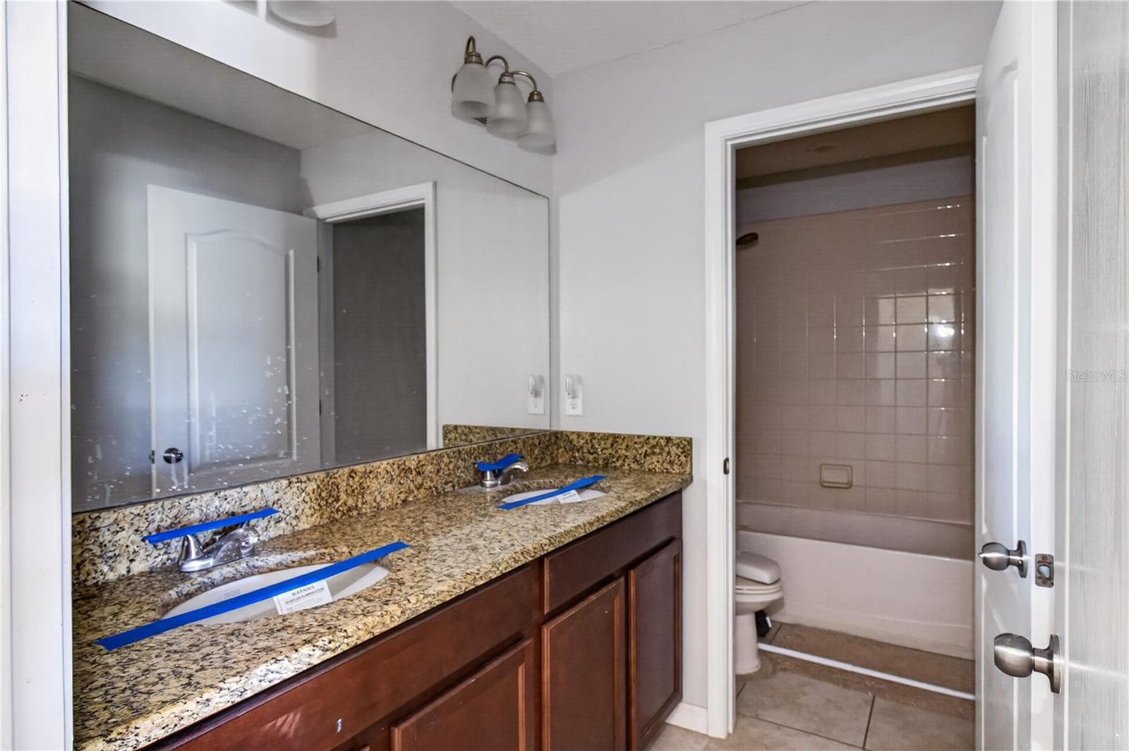 Single Family Residence at 10919 RAINBOW PYRITE DR, WIMAUMA, photo 28 of 31