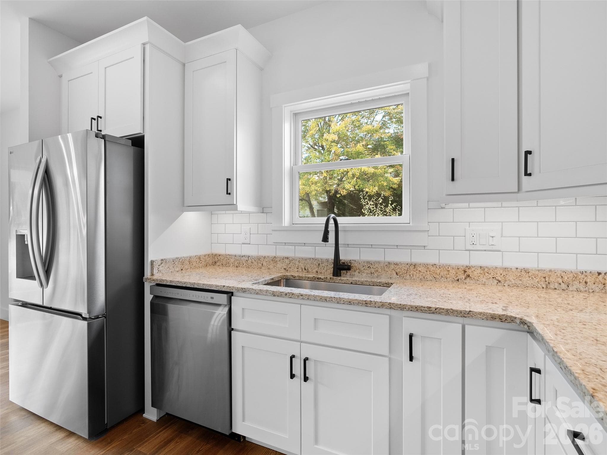 Townhouse at Waynesville, photo 16 of 74