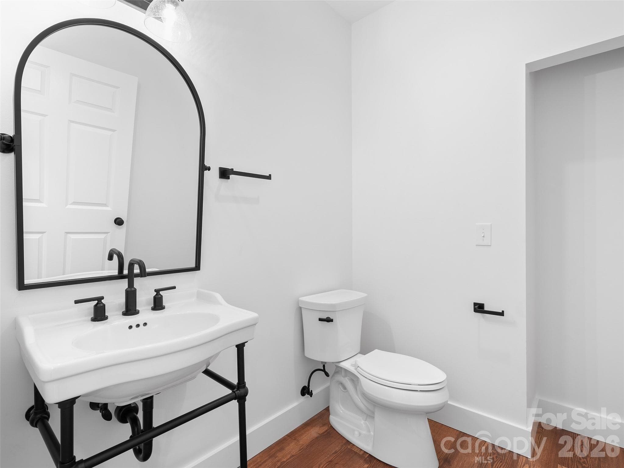 Townhouse at Waynesville, photo 18 of 74