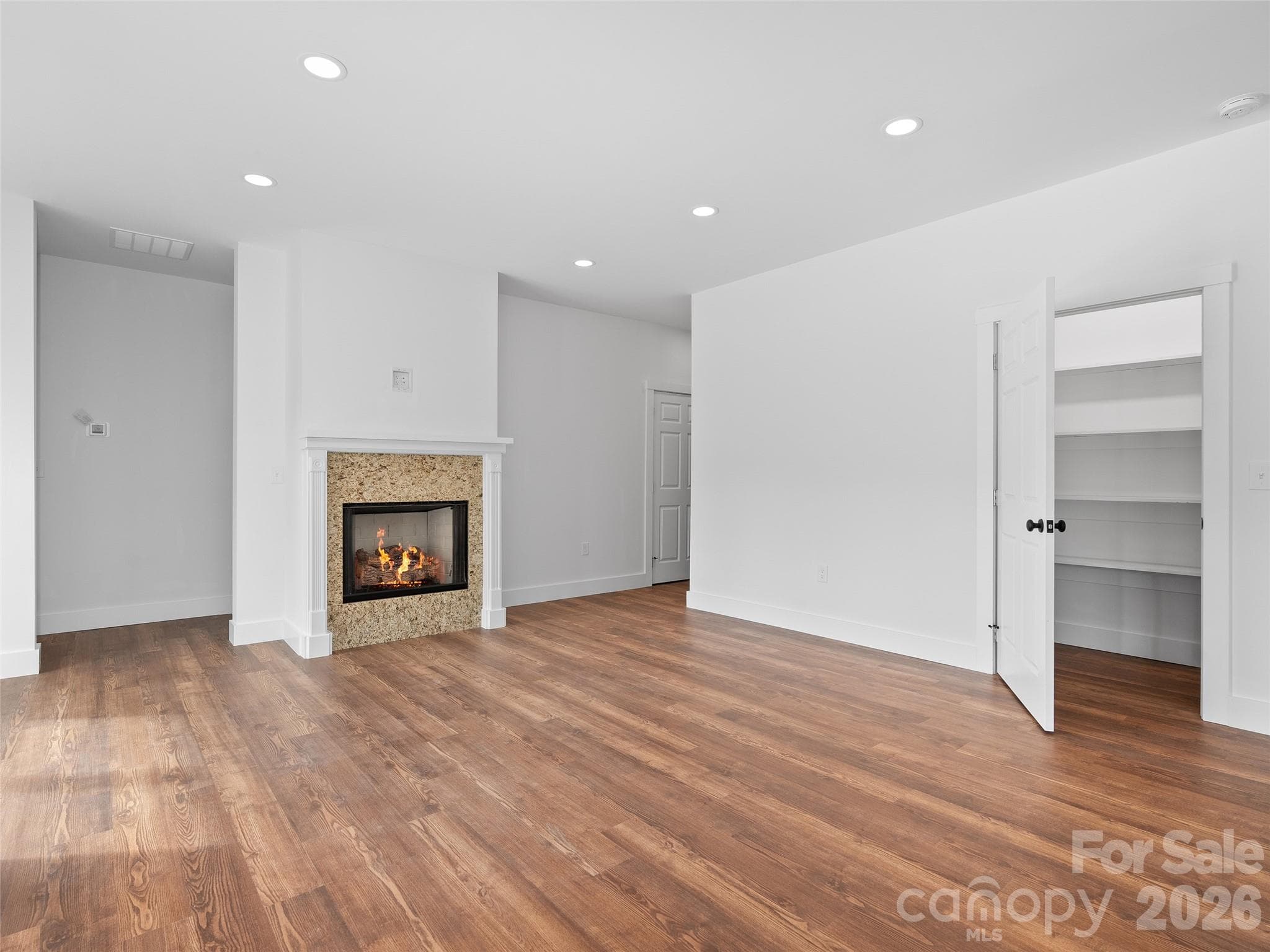 Townhouse at Waynesville, photo 20 of 80