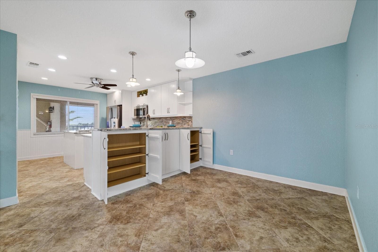 Condominium at 8150 BRENT ST #748, PORT RICHEY, photo 16 of 64