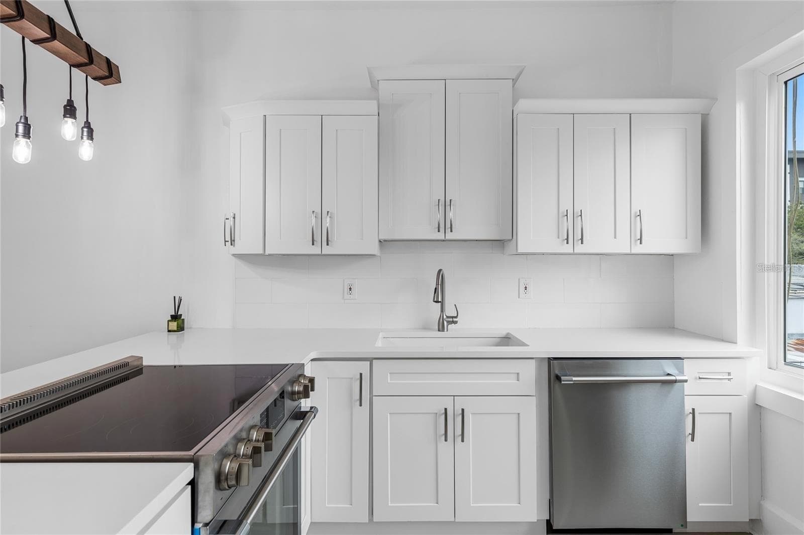 Mixed Use at 1756 CENTRAL AVE, ST PETERSBURG, photo 59 of 94
