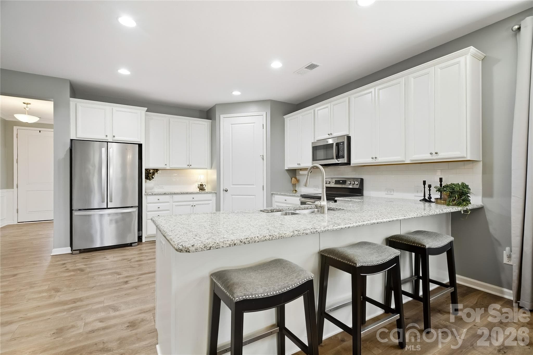 Single Family Residence at 4386 Hunton Dale Road NW, Concord, photo 9 of 22