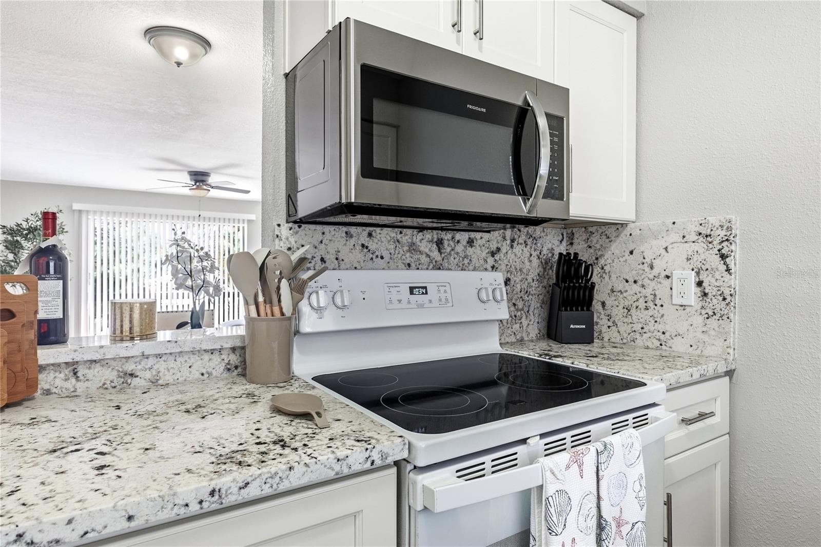 Condominium at 2744 HIDDEN LAKE BLVD #C, SARASOTA, photo 12 of 29