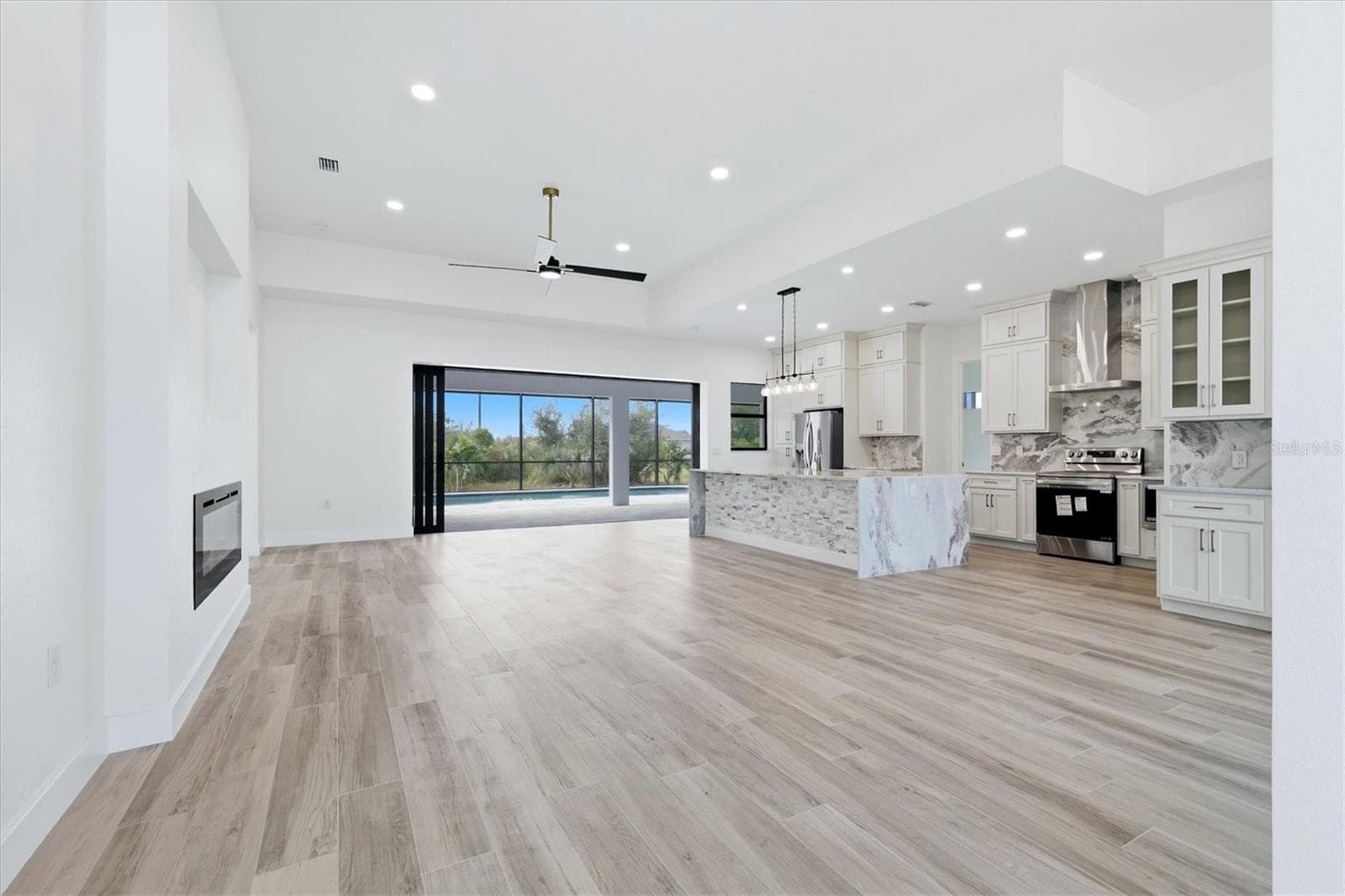 Single Family Residence at 15417 AVERY RD, PORT CHARLOTTE, photo 9 of 50