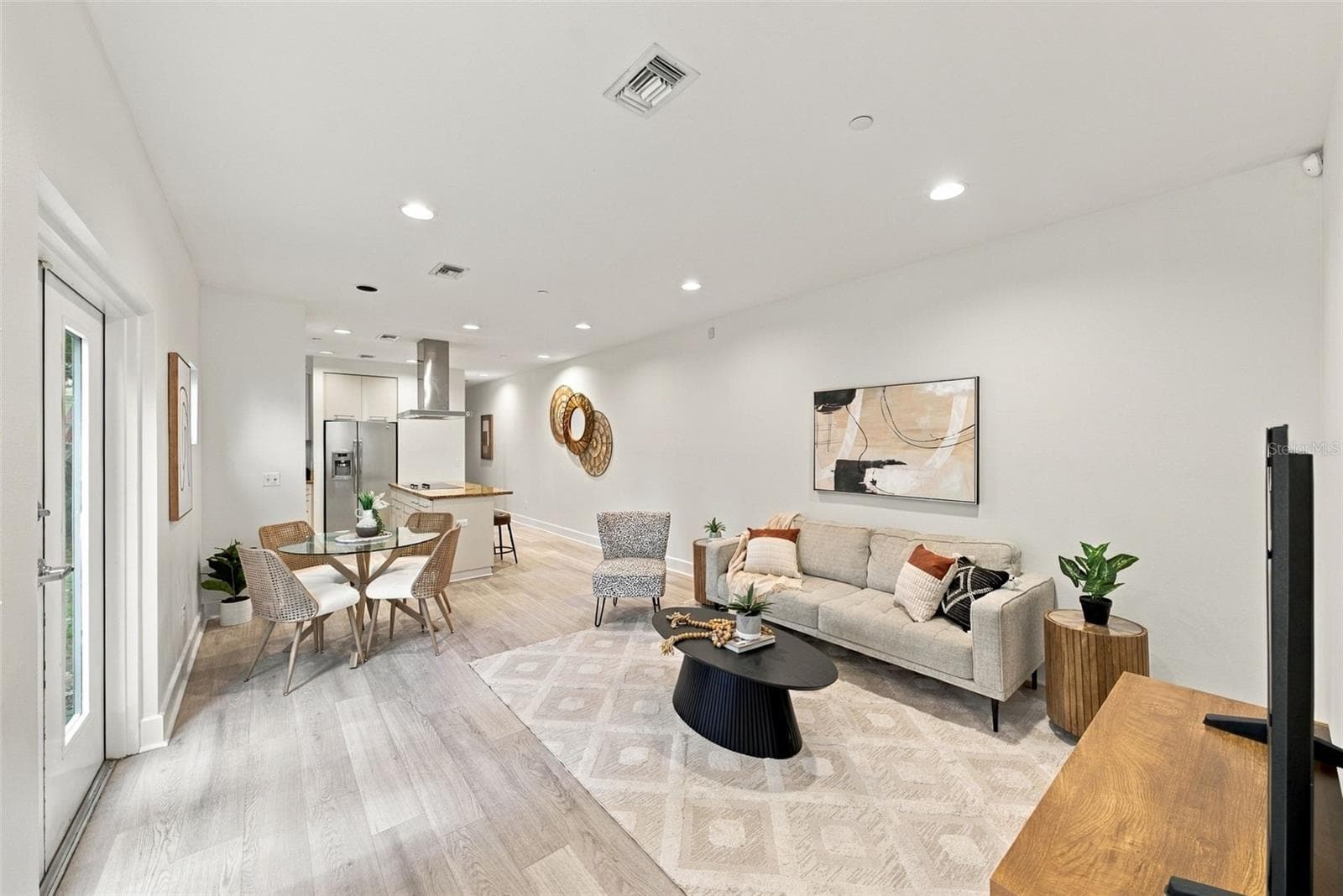 With three levels of entertaining spaces - 213 S MOODY AVE #1, TAMPA