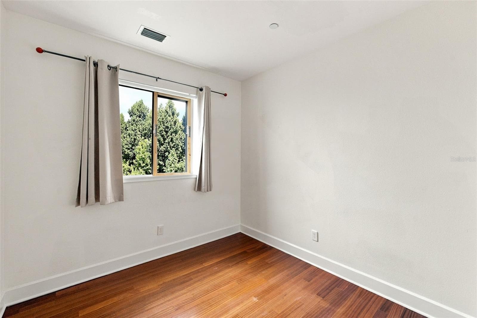 Townhouse at 213 S MOODY AVE #1, TAMPA, photo 17 of 40
