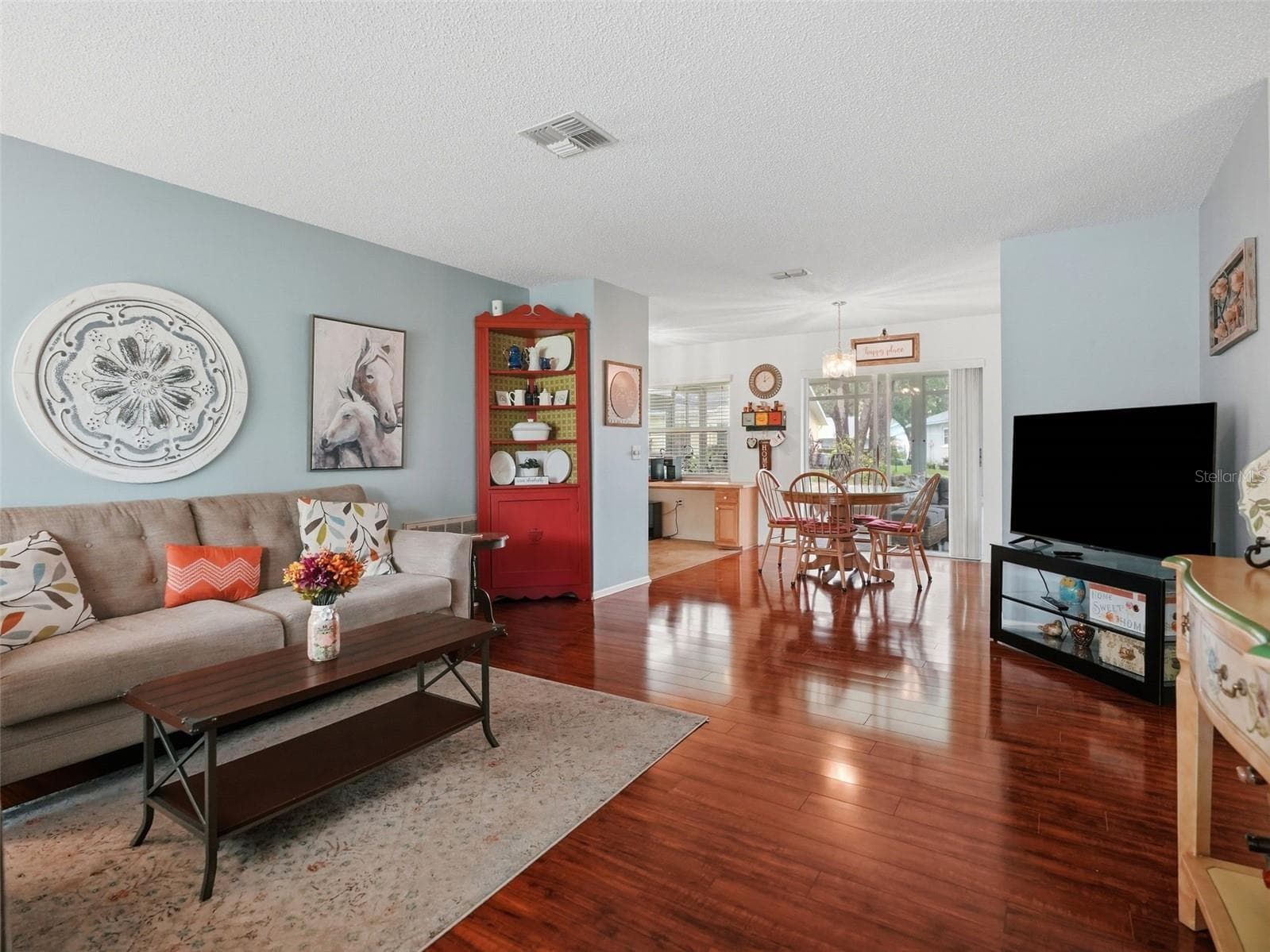 Single Family Residence at 2277 PEBBLE BEACH DR, SPRING HILL, photo 10 of 50