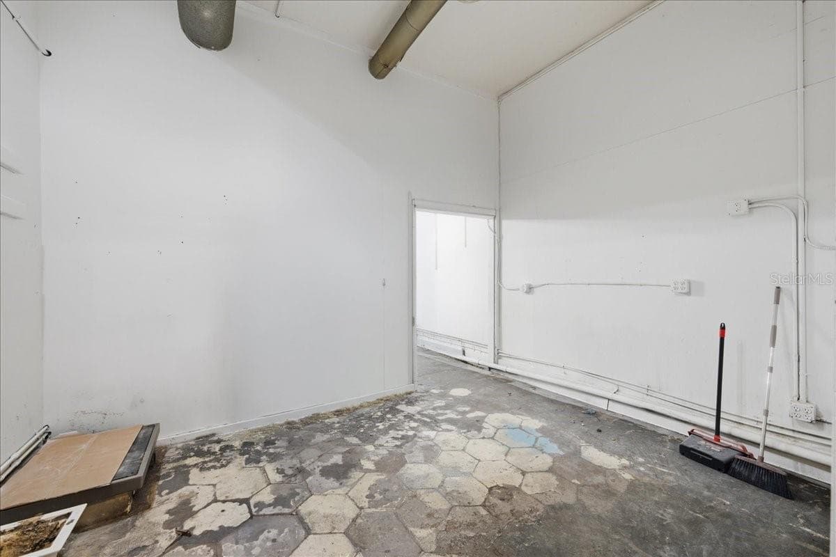 Quadruplex at 1756 CENTRAL AVE, ST PETERSBURG, photo 49 of 94