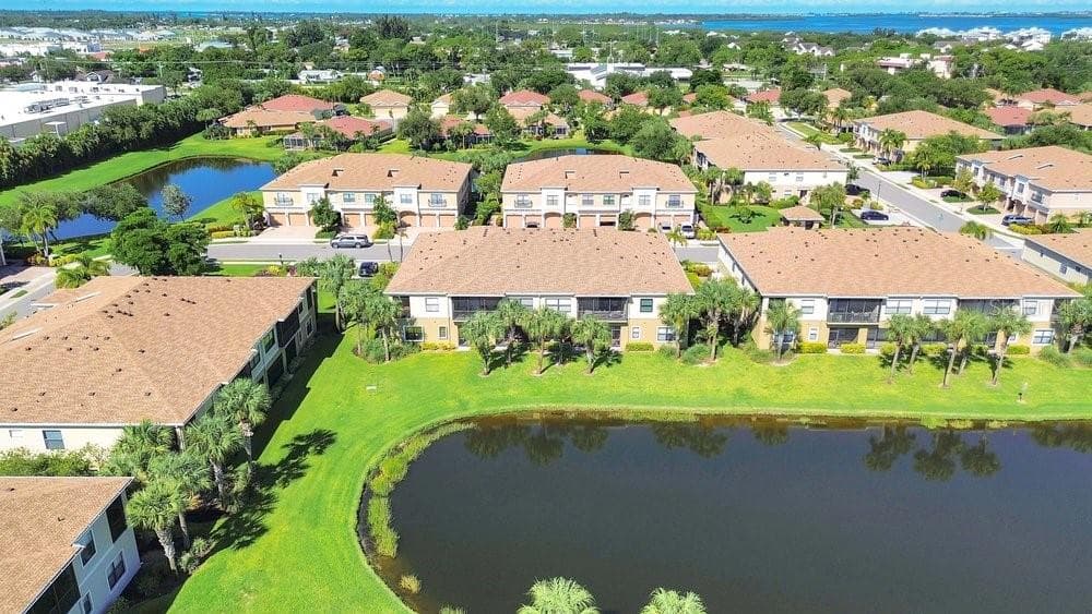 Condominium at 4158 OVERTURE CIR #4158, BRADENTON, photo 30 of 43